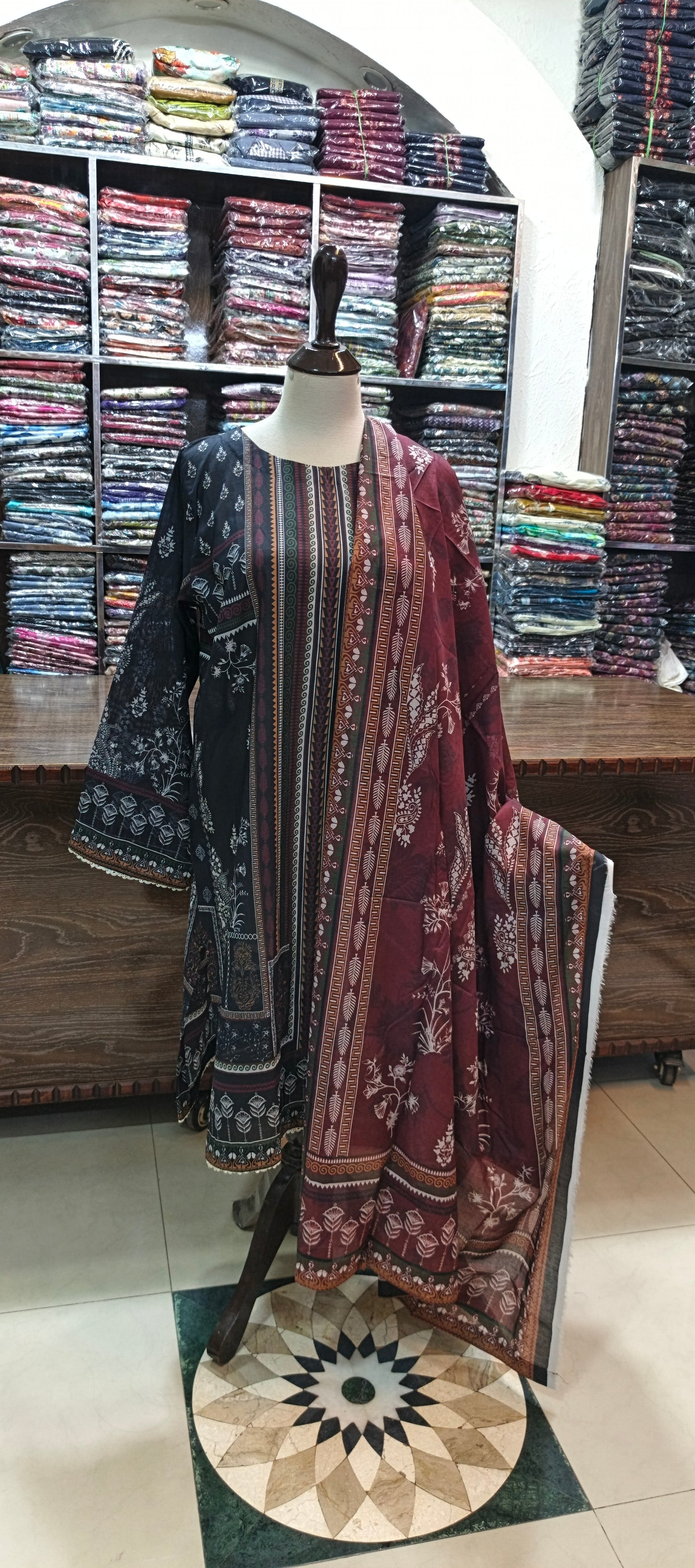 Safina premium lawn stiched shirt trouser 3pc blkmrn