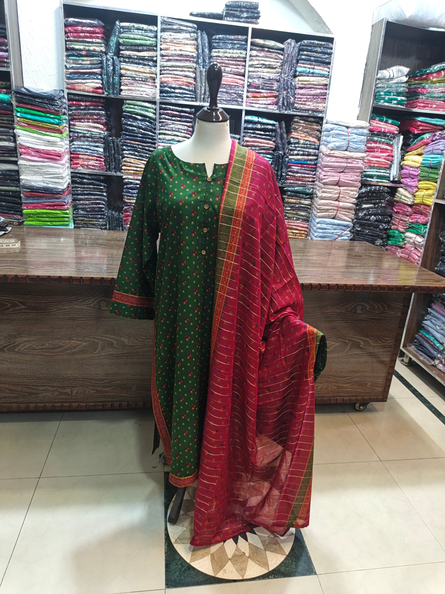 Binsaeed premium lawn stiched shirt trouser 3 pc Btlgren
