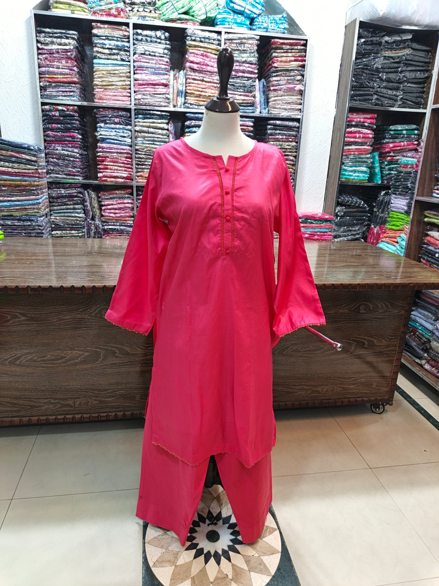 Solid pure lawn stiched shalwar kameez 2 pc pnk