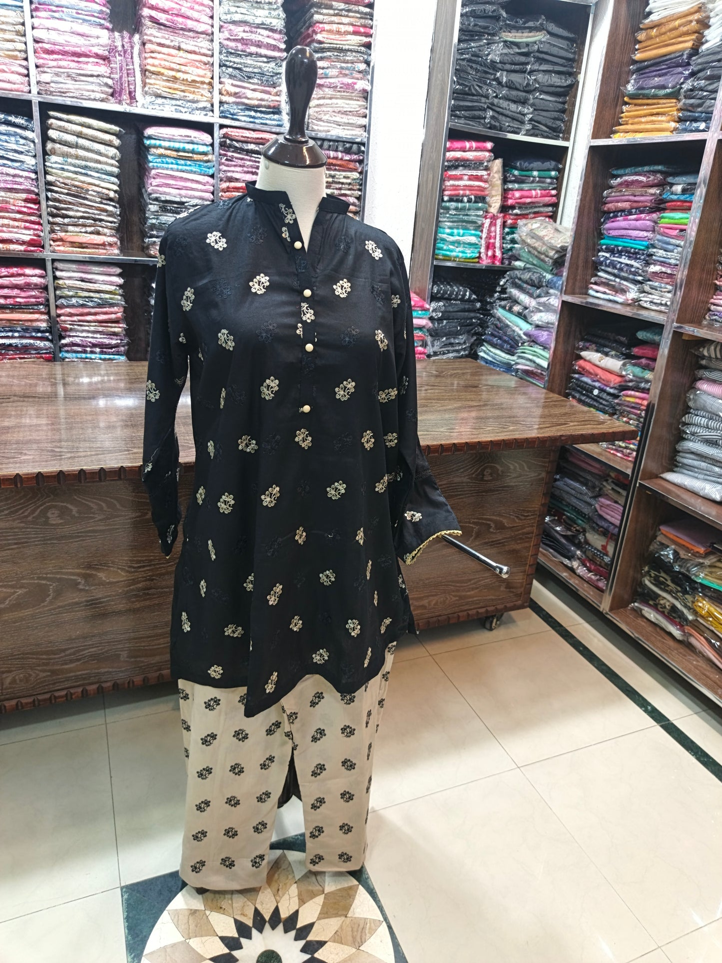 Breeze embroidered stiched lawn short shirt trouser 2 pc blk