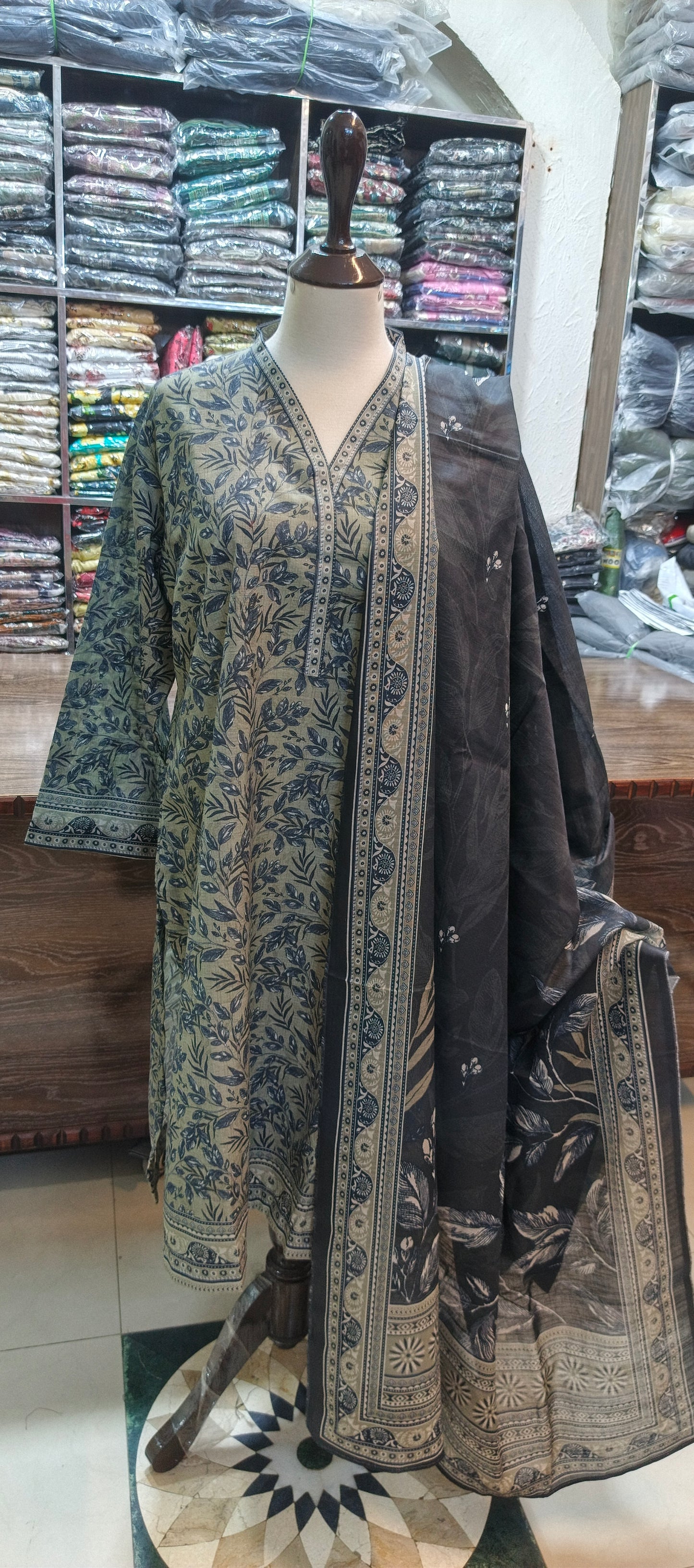 Bin saeed khaddar shalwar kameez 3 pc