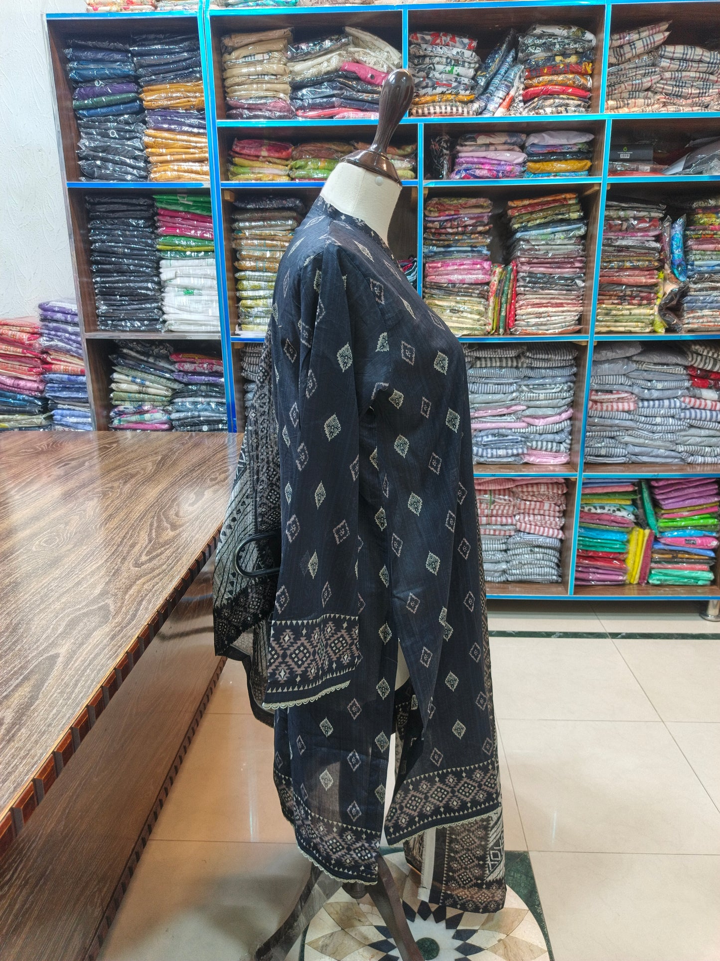 Binsaeed Stiched shirt trouser 3pc blktkri