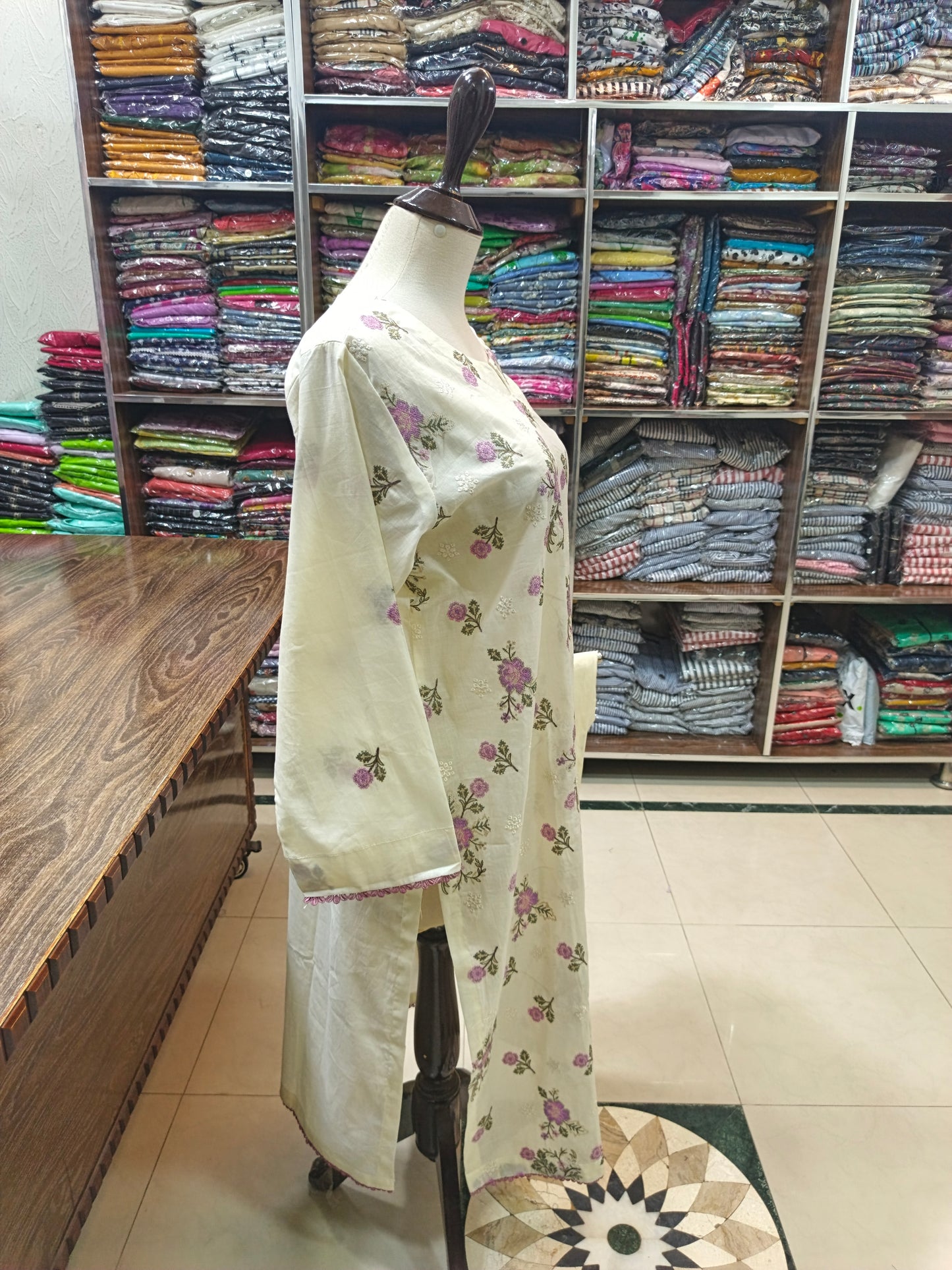 Breeze embroidered lawn stiched long shirt trouser 2pc csmoti
