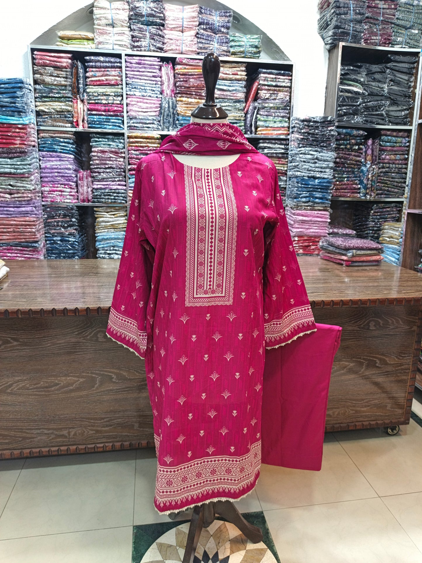 Safina  premium lawn stiched shirt trouser 3pc Dpnk