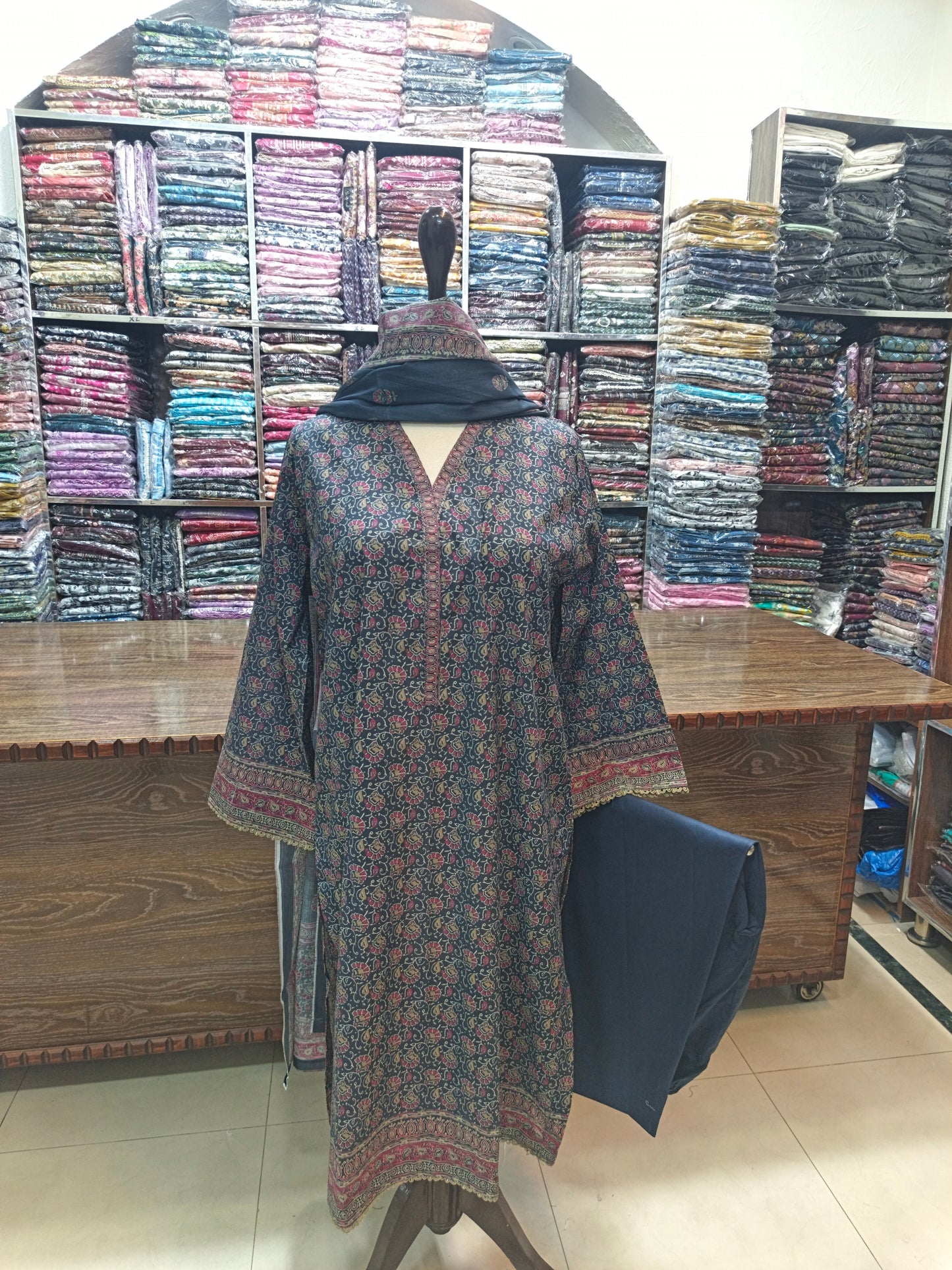 Binsaeed premium lawn stiched shalwar kameez 3pc nvpnk