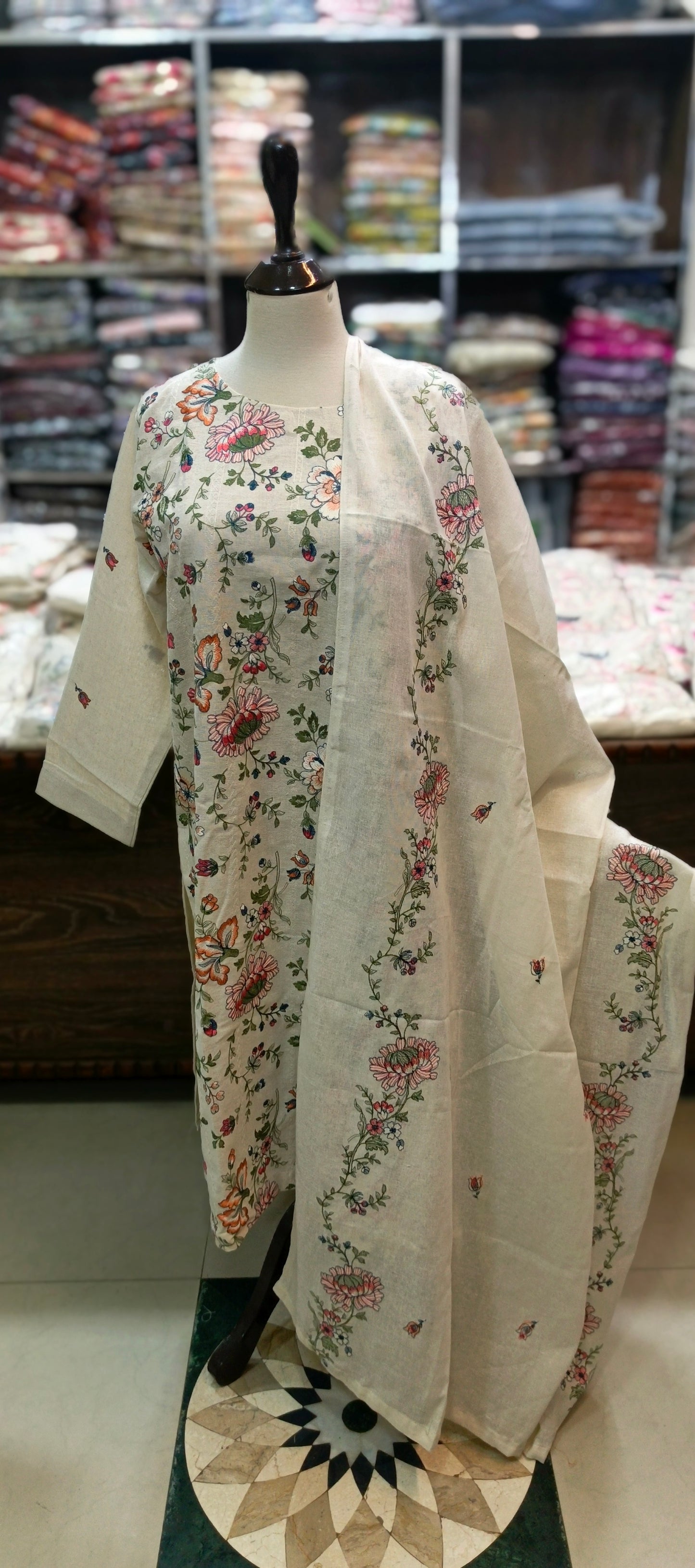 Karandi khaddar embroidered stiched 3 pc