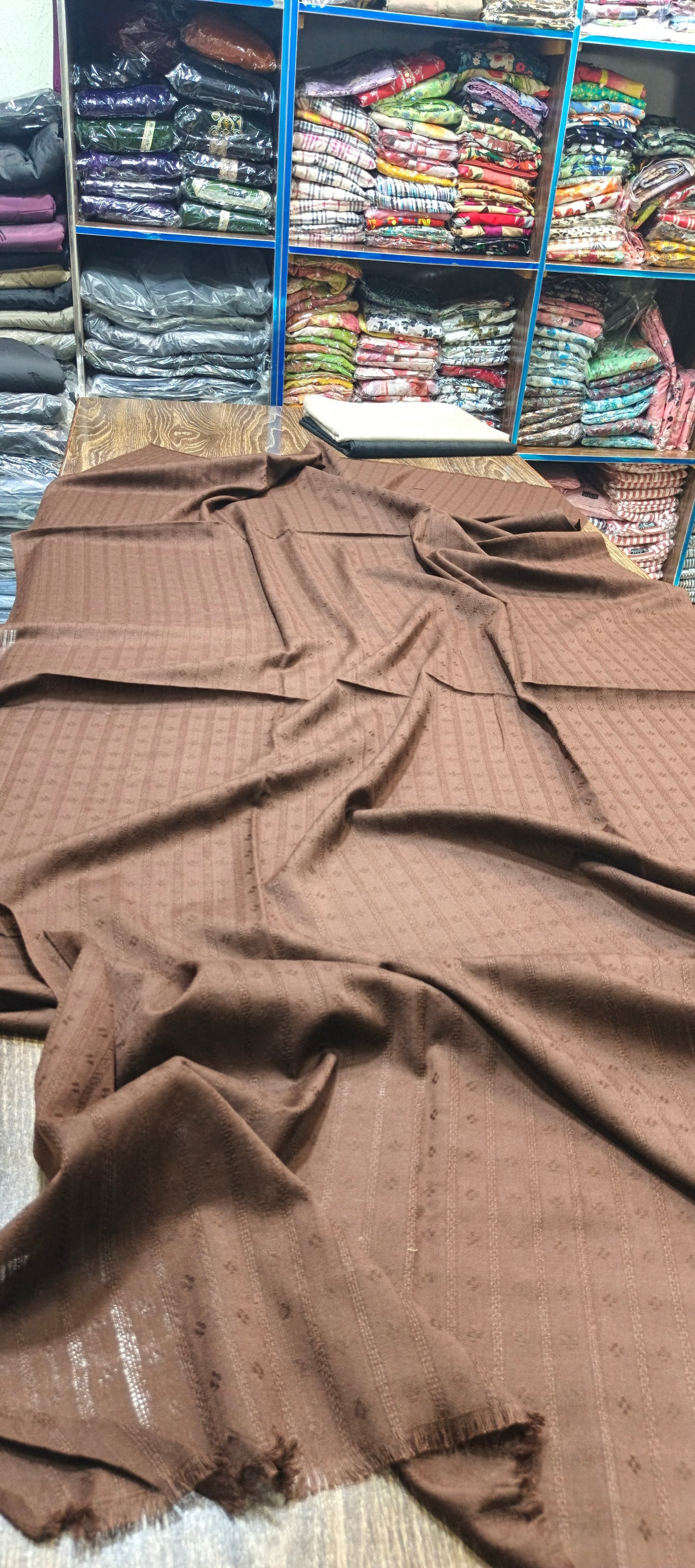 Tarkashi pashmina woollen shawls