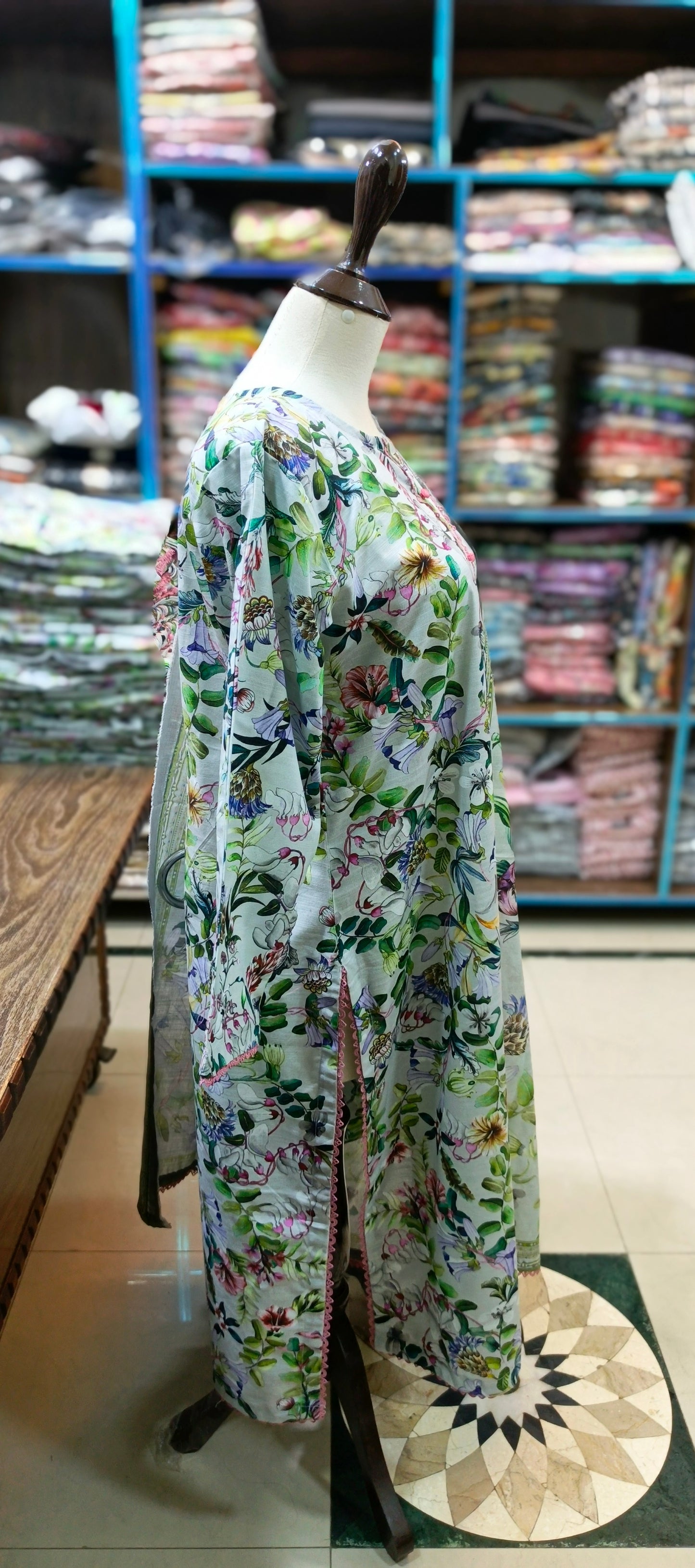 Bin saeed khaddar shirt trouser 3 pc