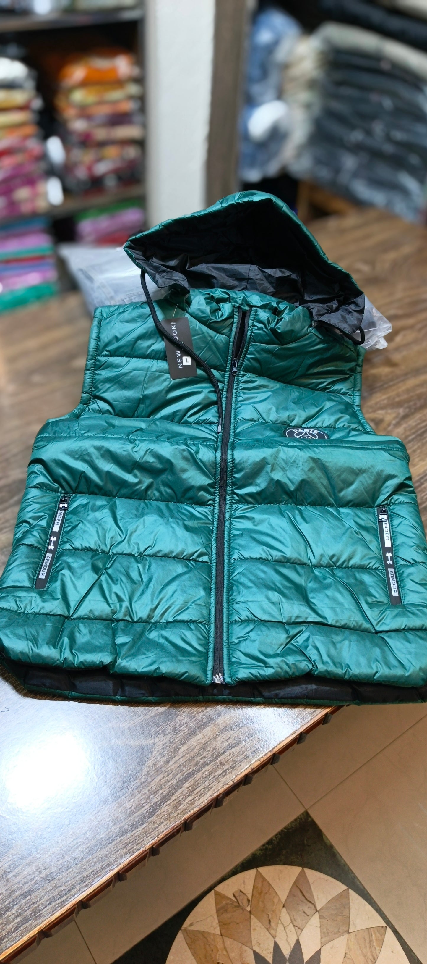 Puffer hoodie sleeveless