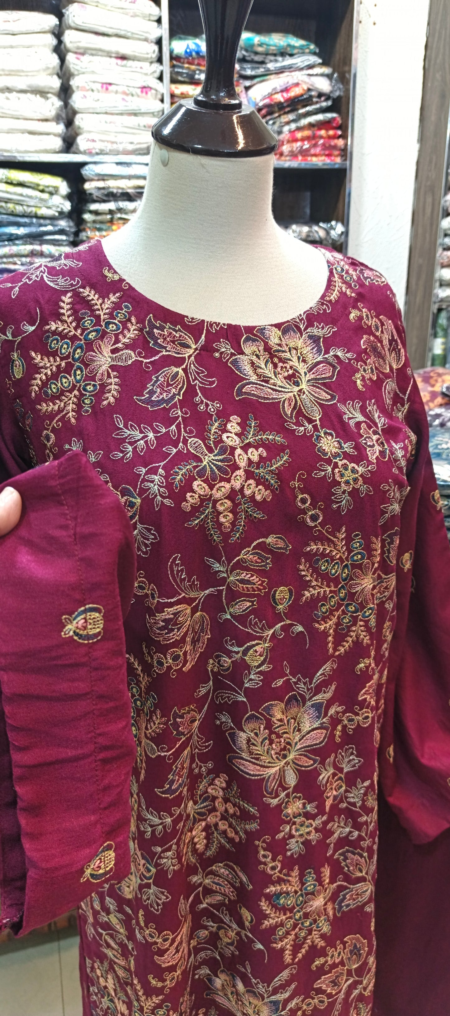 Karandi mid summer embroidered stiched 2 pc mrnjal