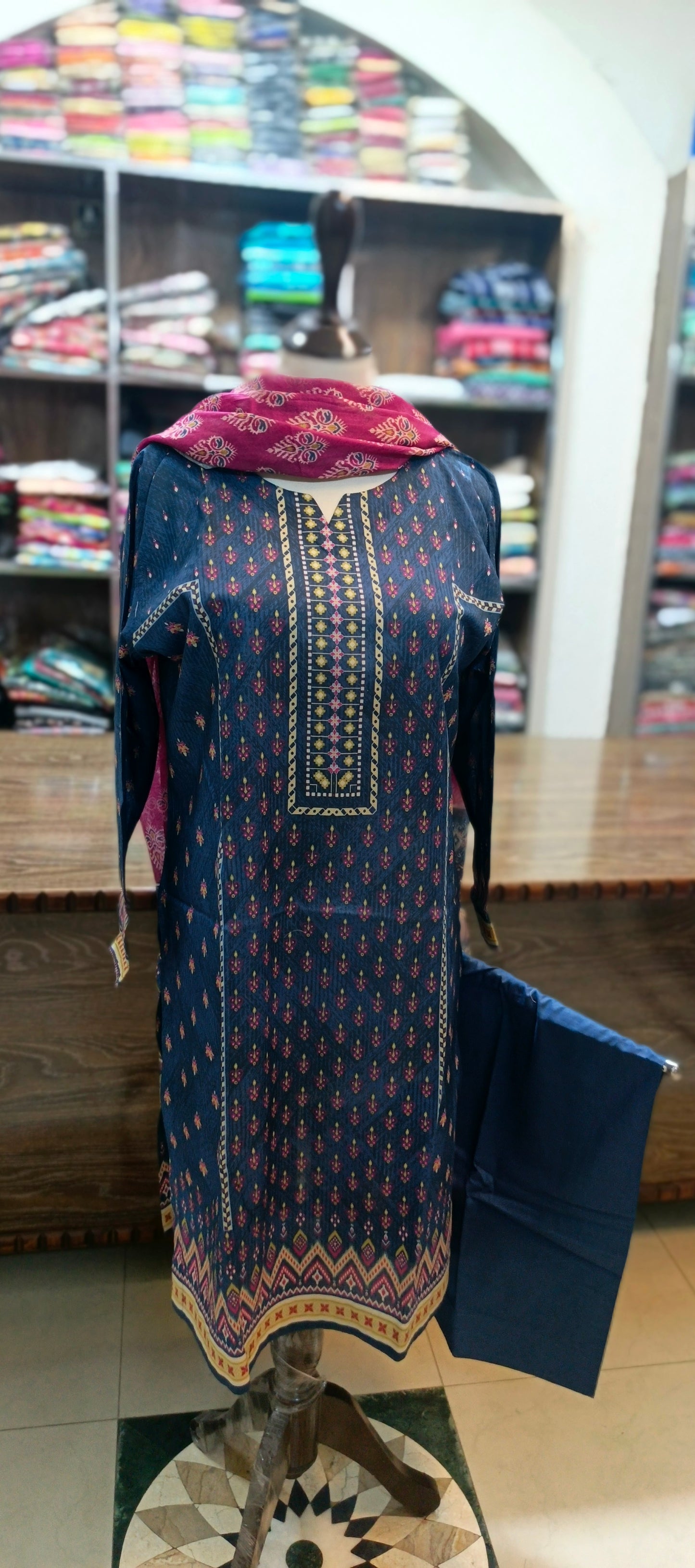 Safina premium lawn farshi shalwar 3 pc