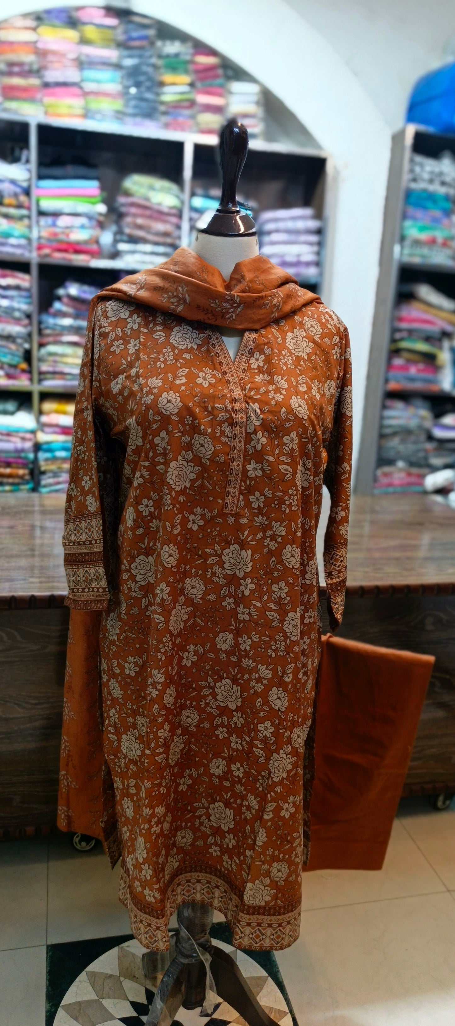 Safina premium lawn farshi shalwar 3 pc