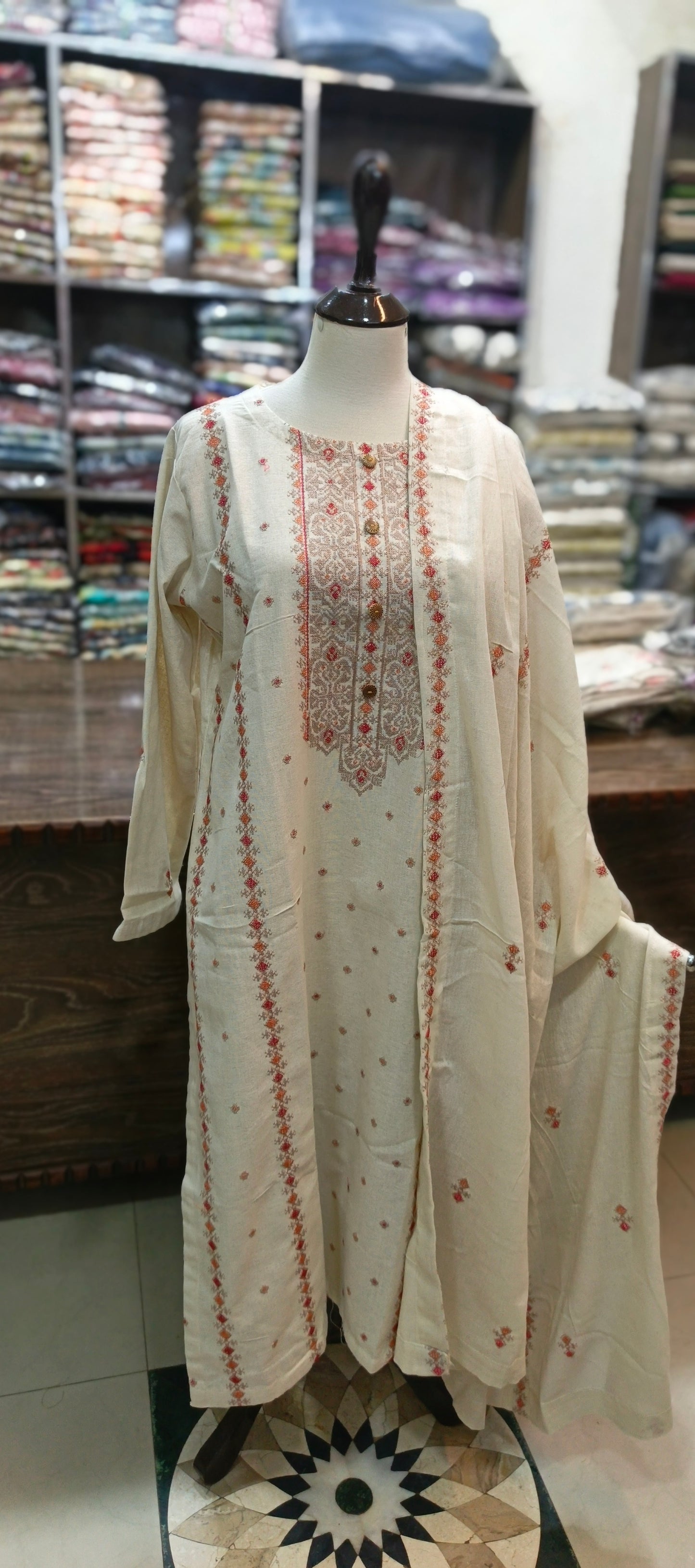 Karandi khaddar embroidered stiched 3 pc