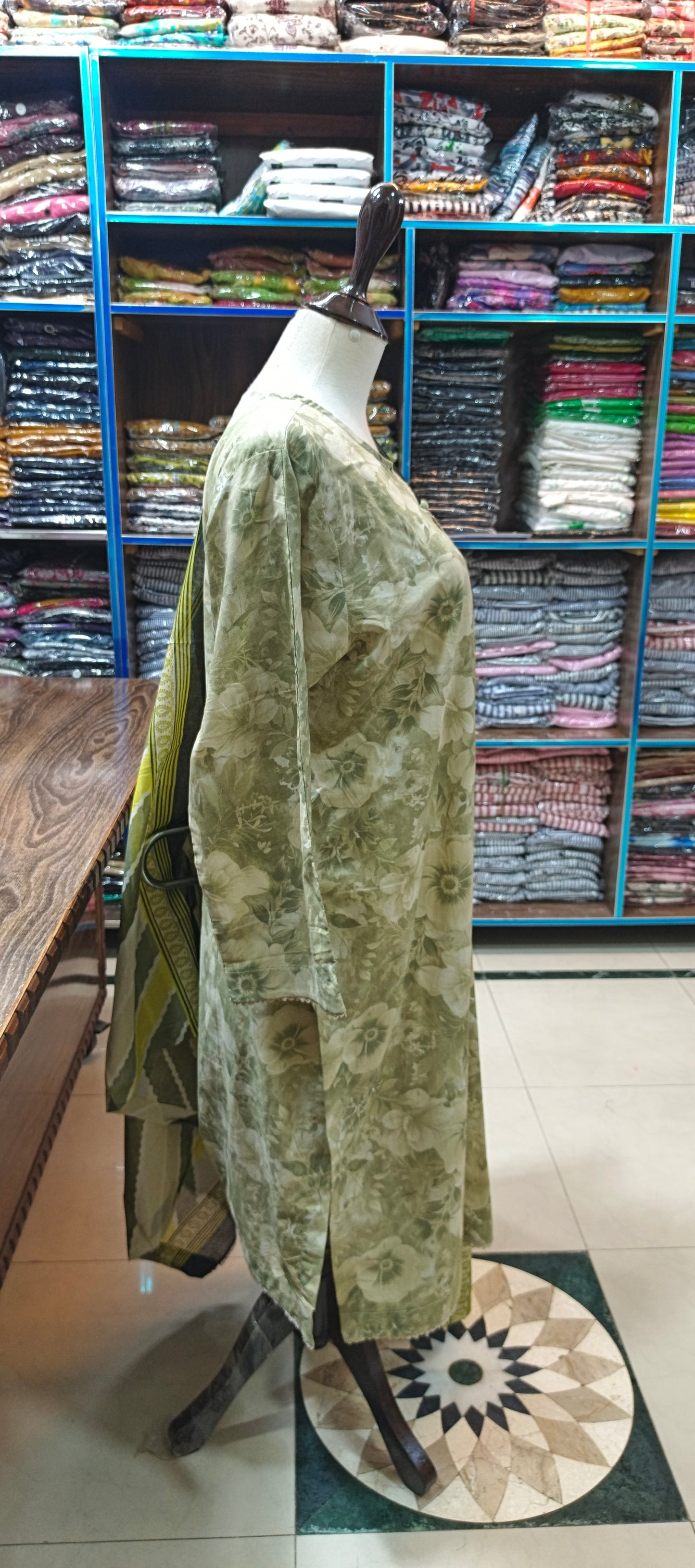 Safina premium lawn stiched shirt trouser 3pc pststrp