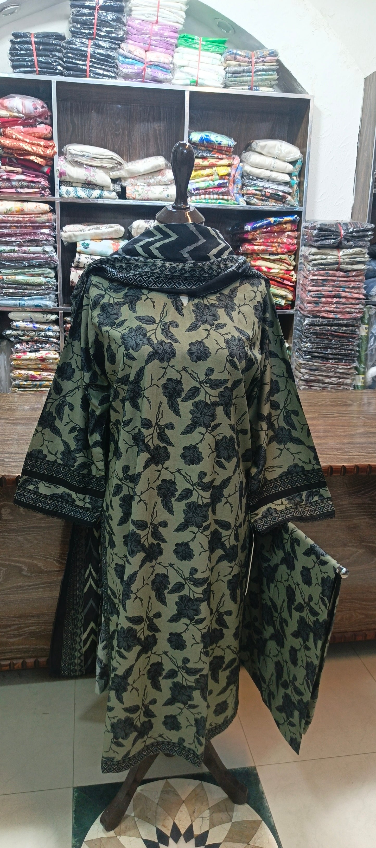 Bin saeed lawn stiched shirt trouser 3 pc