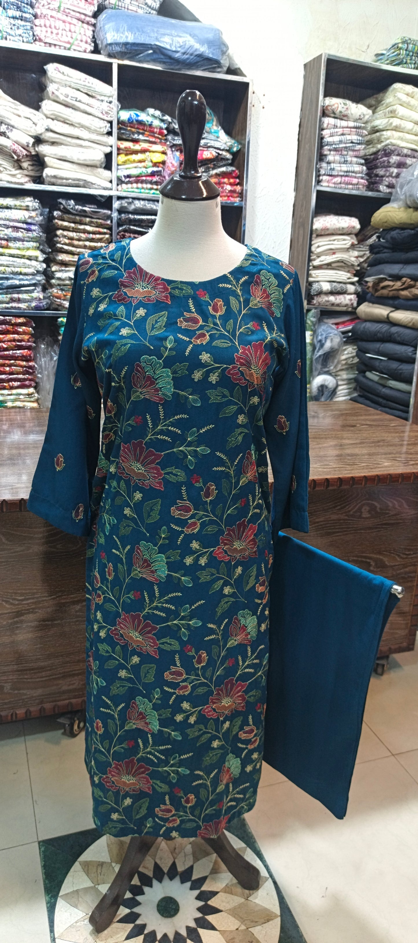 Karandi mid summer embroidered stiched 2 pc frzR