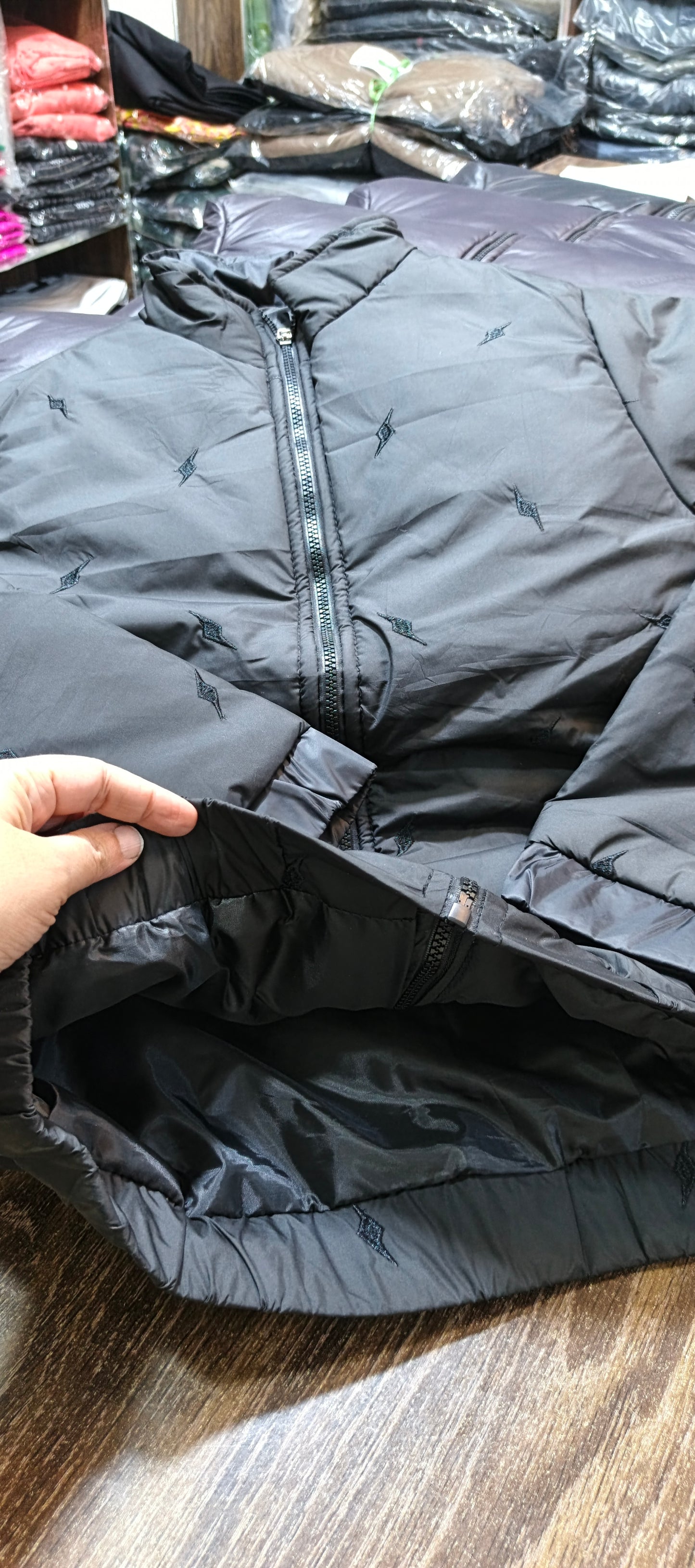 Puffer hooded jacket