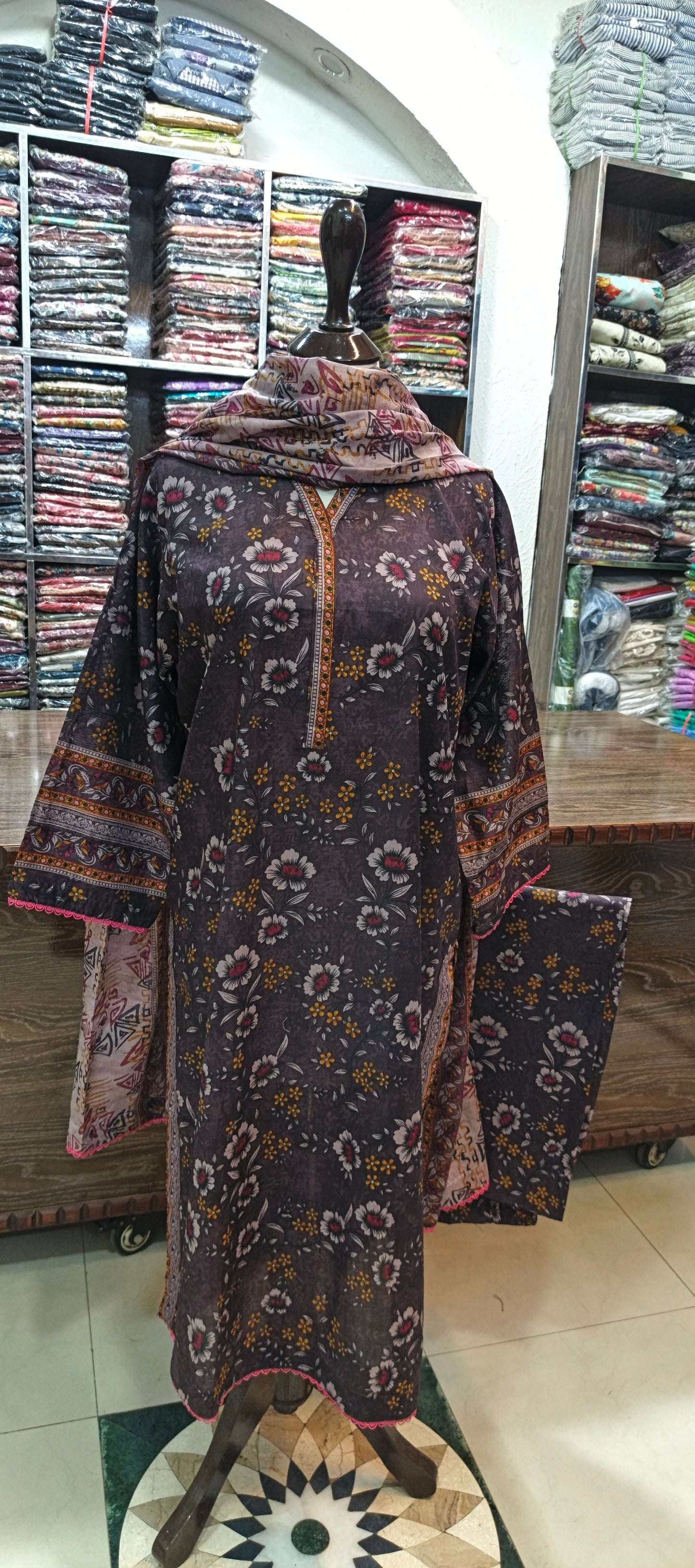 Safina  premium lawn stiched shalwar kameez 3 pc