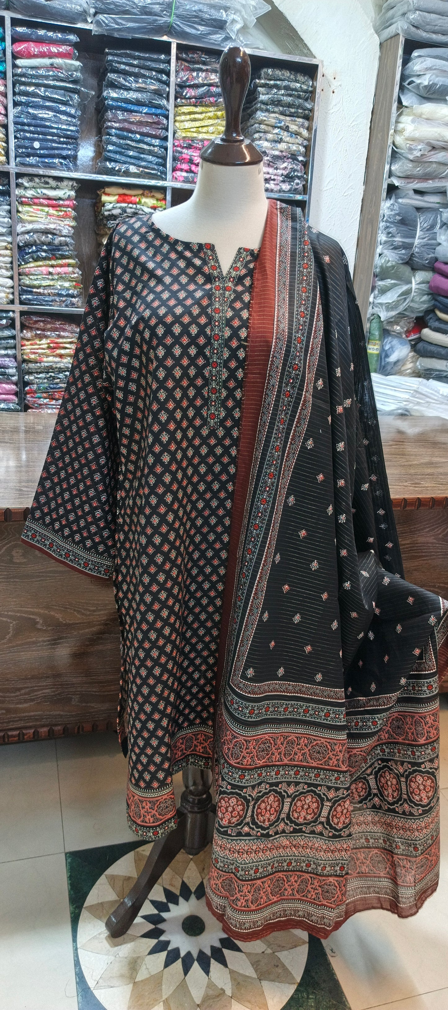 Bin saeed khaddar shalwar kameez 3 pc