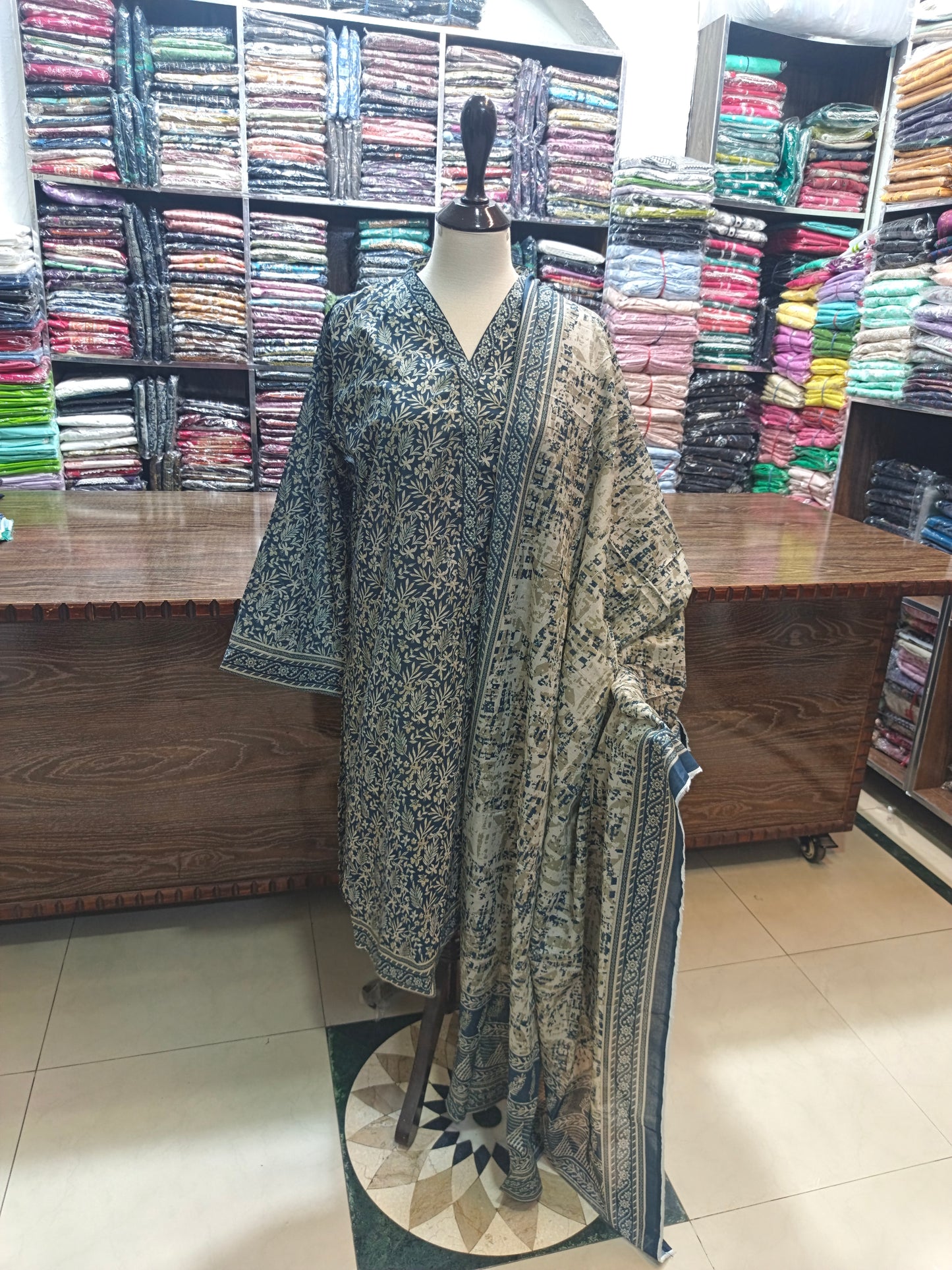 Binsaeed premium lawn stiched shalwar kameez 3 pc nvyskn