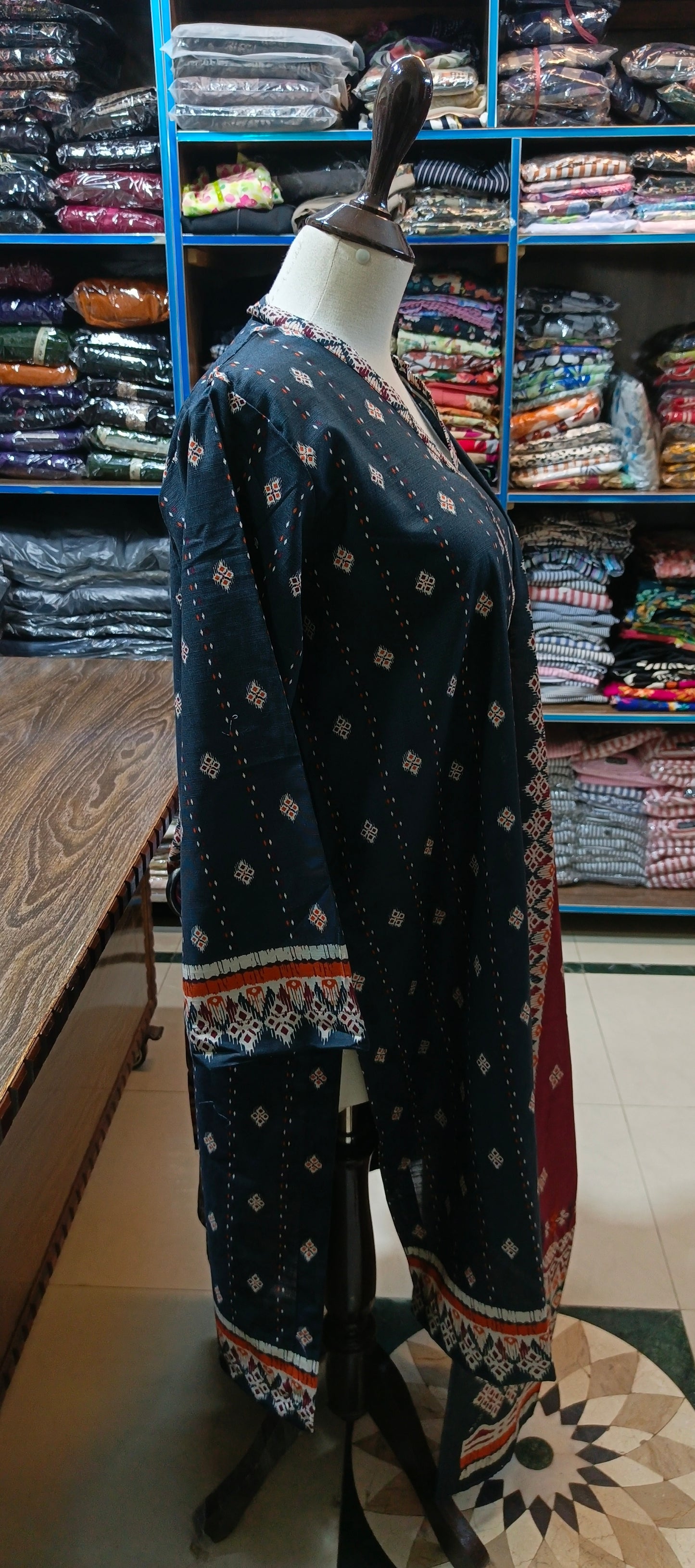 Bin saeed khaddar shalwar kameez 3 pc