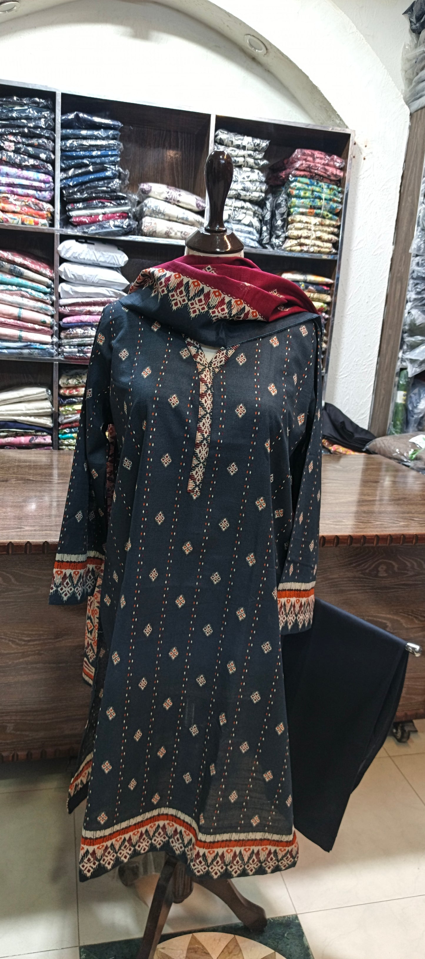 Bin saeed khaddar shalwar kameez 3 pc