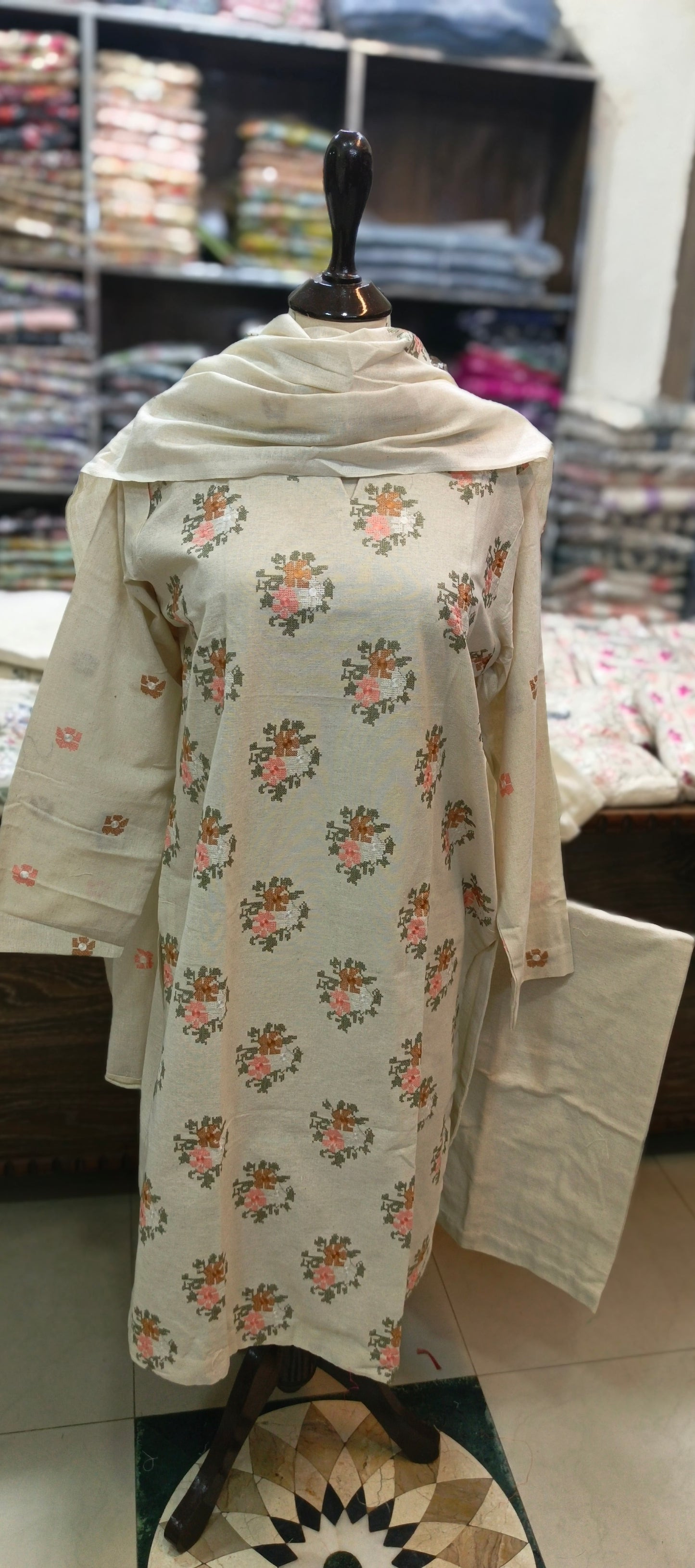 Karandi khaddar embroidered stiched 3 pc