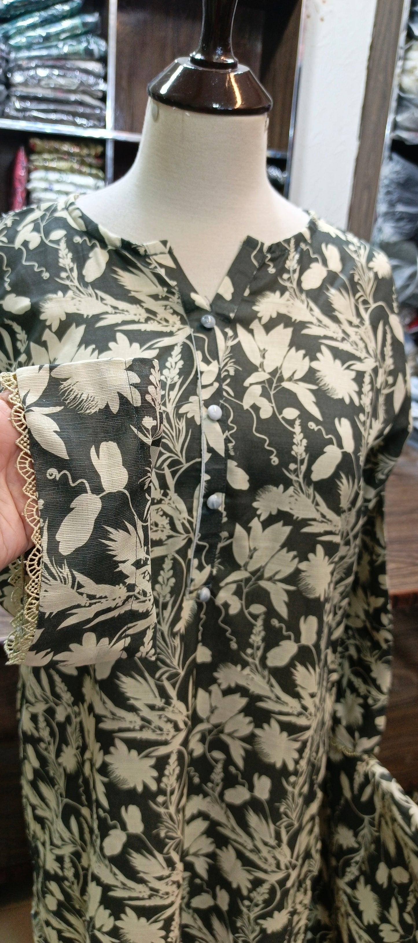 Khaddar shalwar kameez stiched 2pc