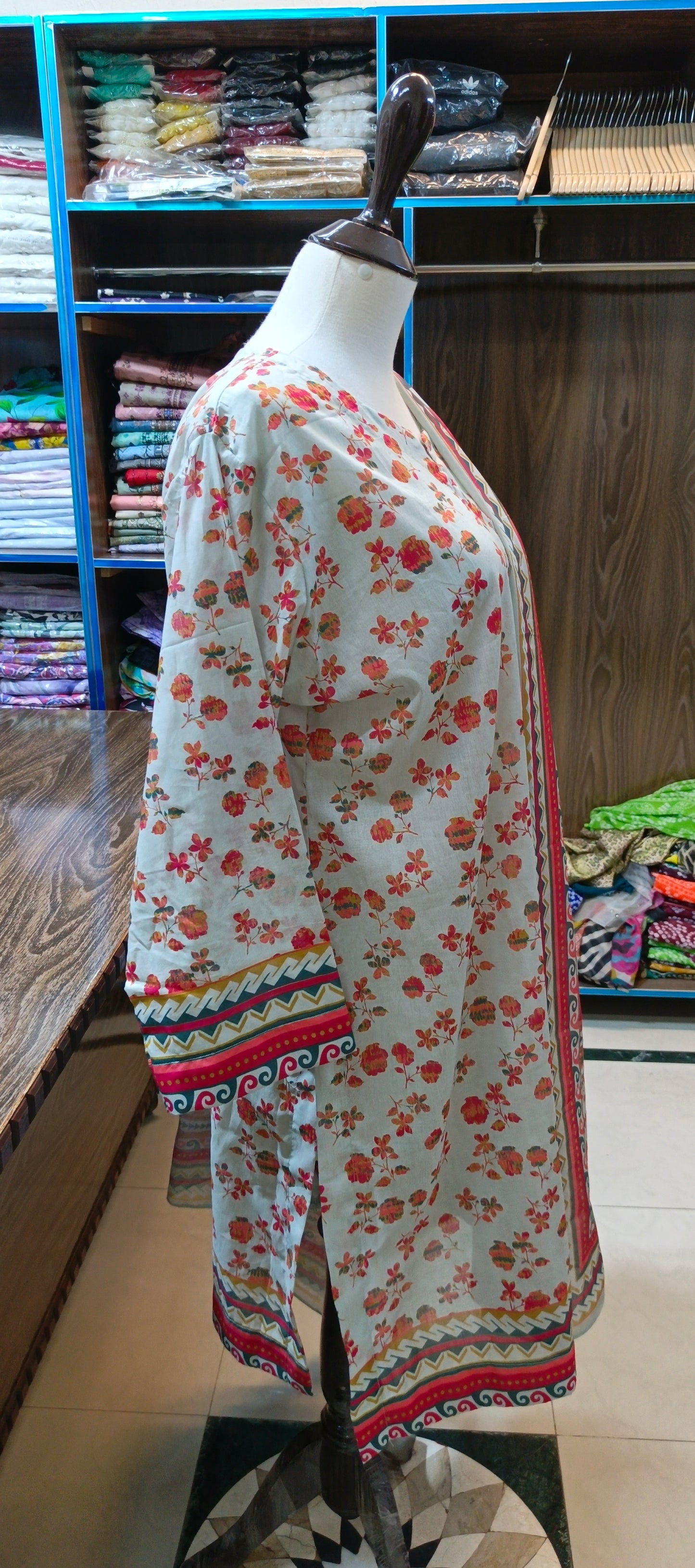 Safina premium lawn farshi shalwar 3 pc