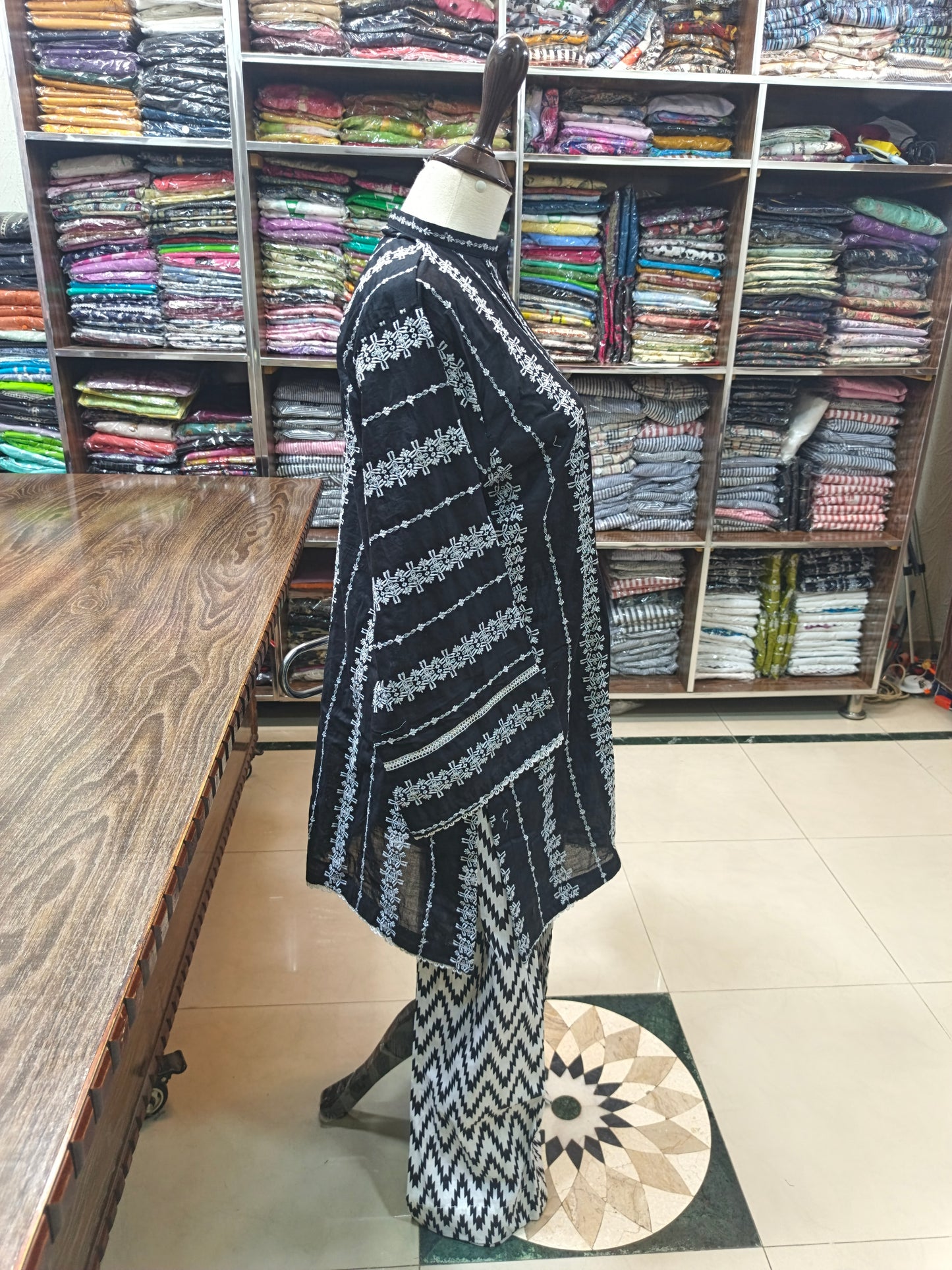 Embroidered lawn stiched short shirt and trouser 2 pc blk