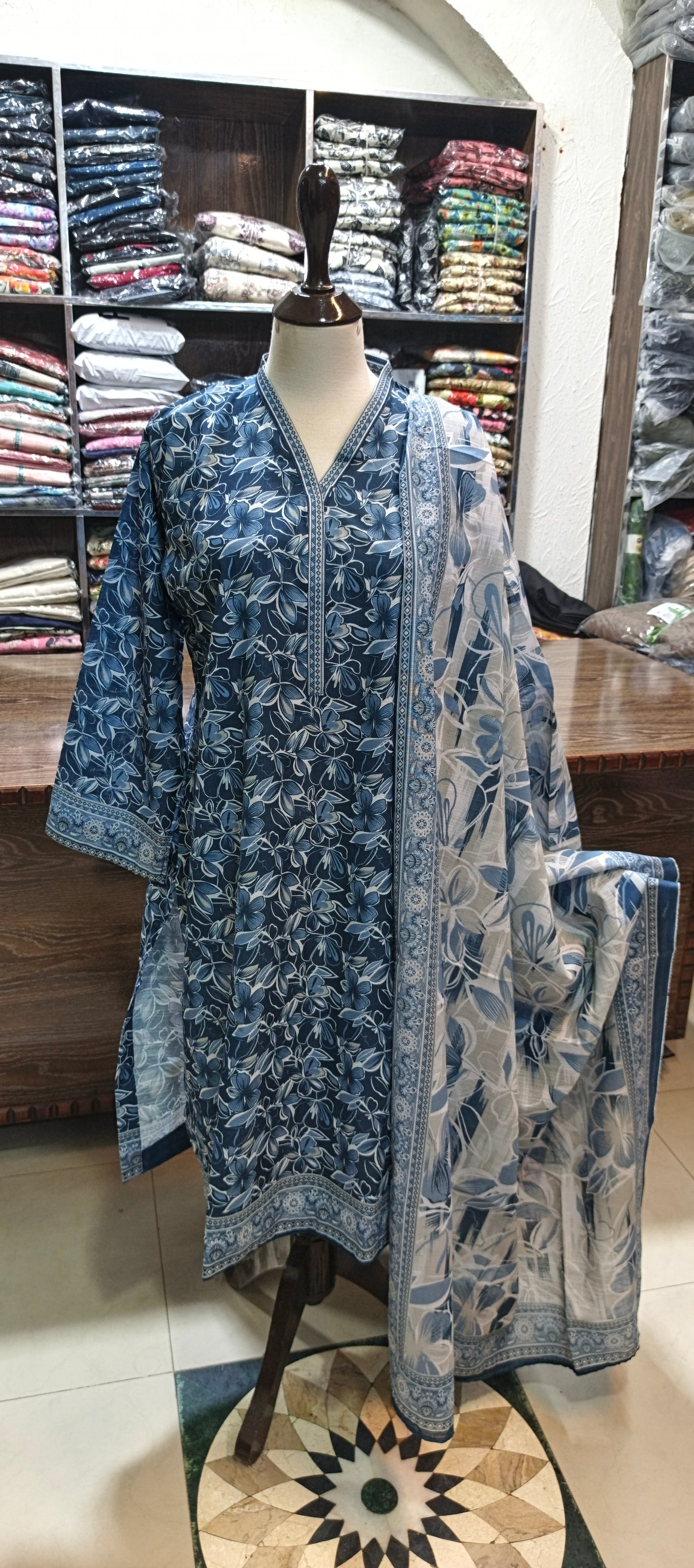 BIN Saeed khaddar shalwar kameez 3 pc