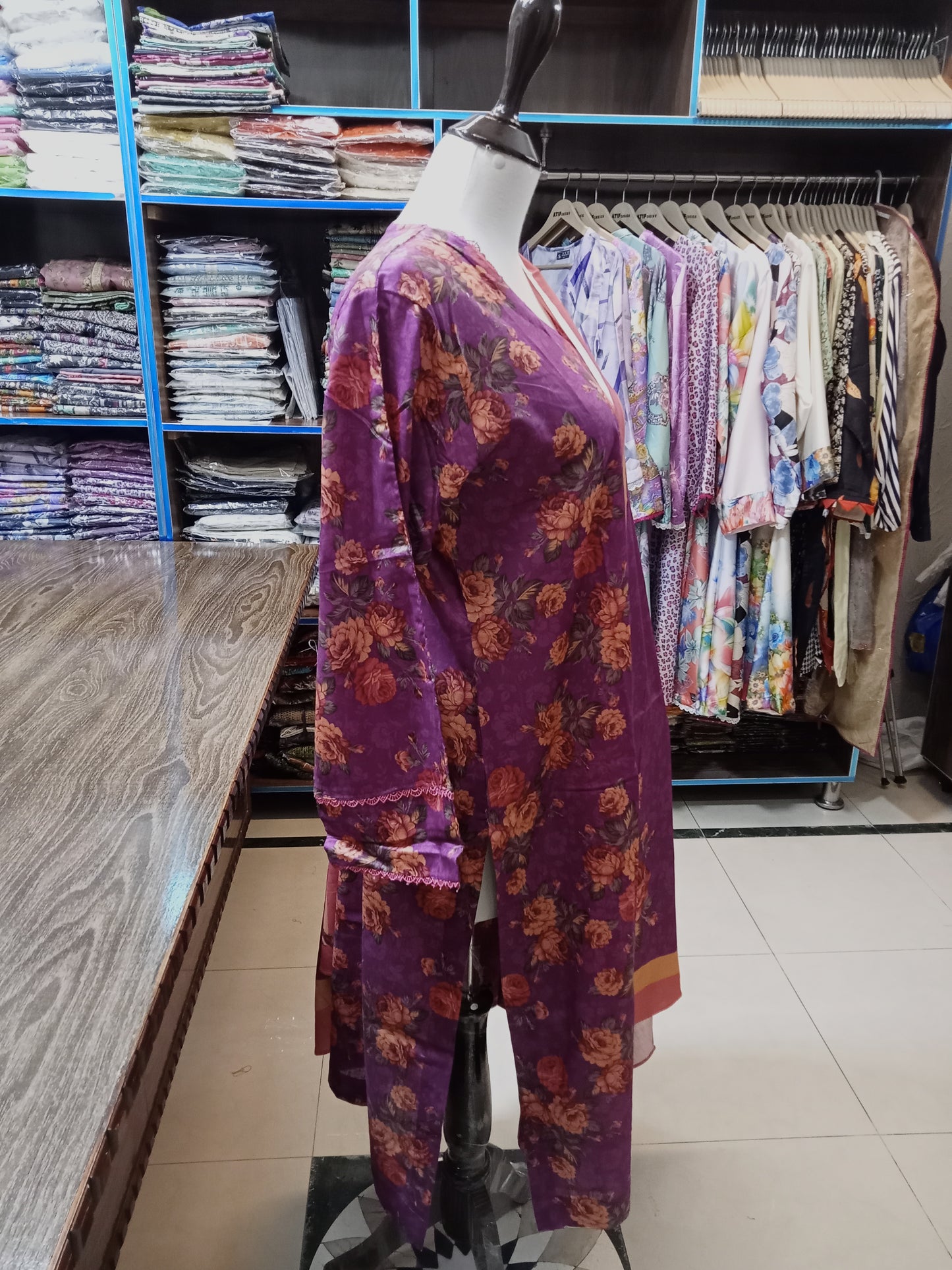 Baroque lawn stitched 3 PC