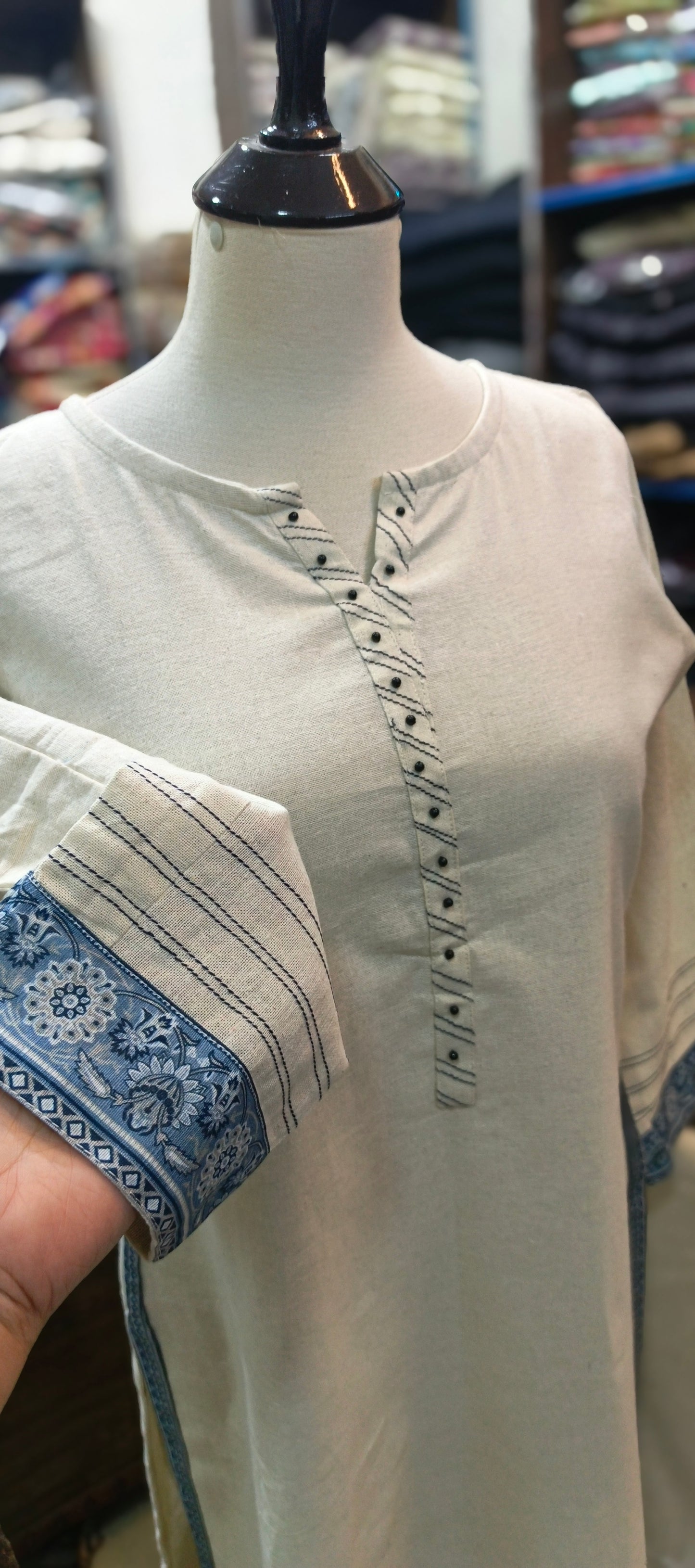 Karandi khaddar stiched 2 pc lb