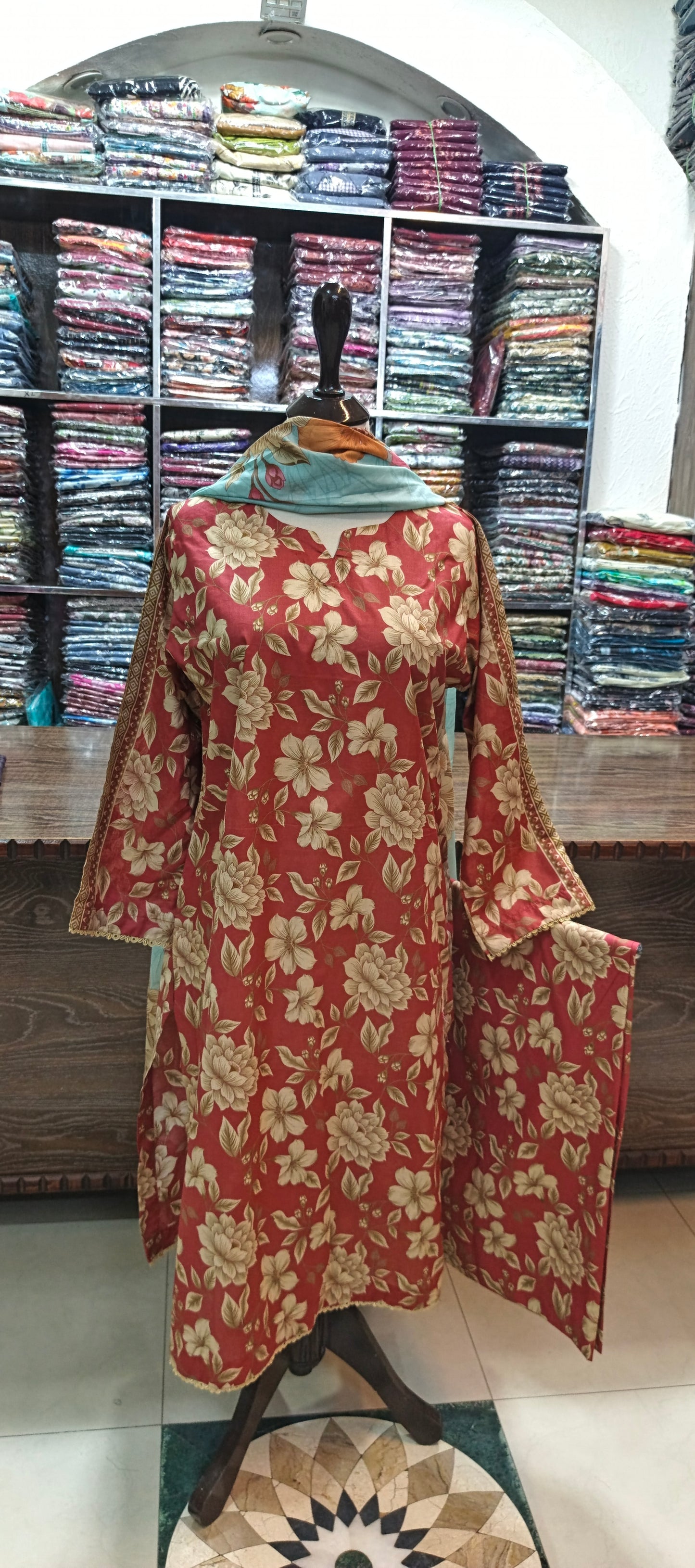Safina premium lawn stiched shirt trouser 3pc pchsky