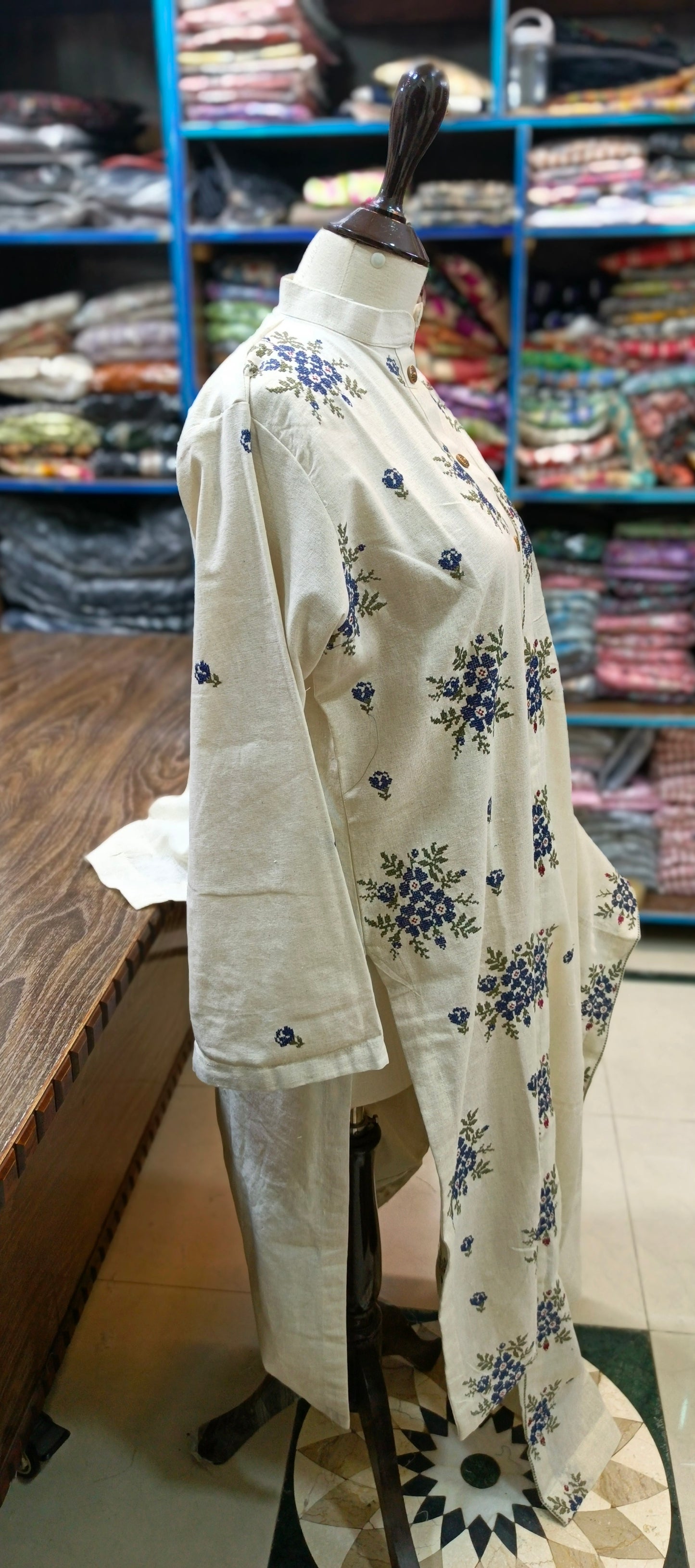 Karandi khaddar embroidered stiched 3 pc