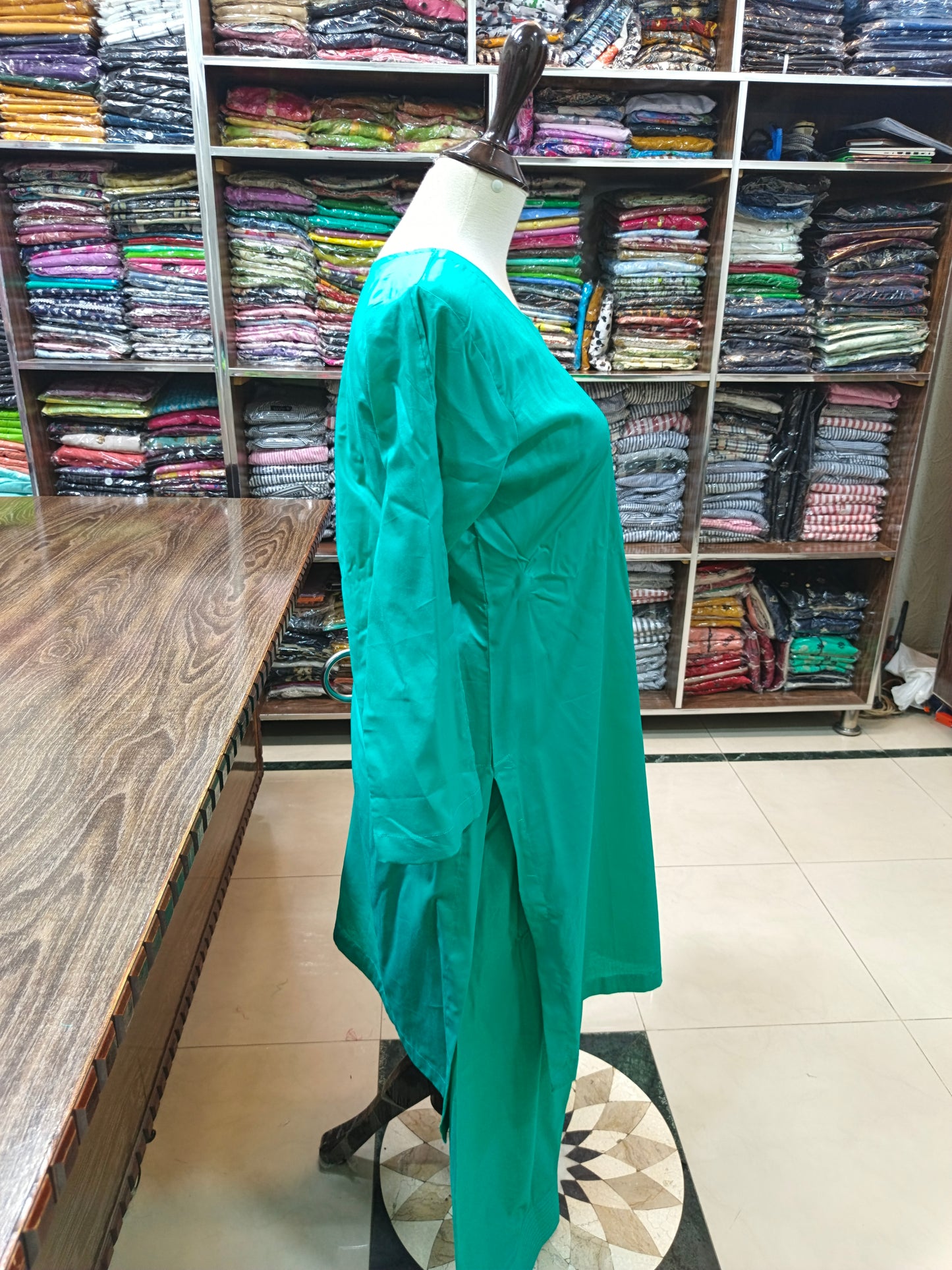 Solid pure lawn stiched shalwar kameez 2 pc egrn