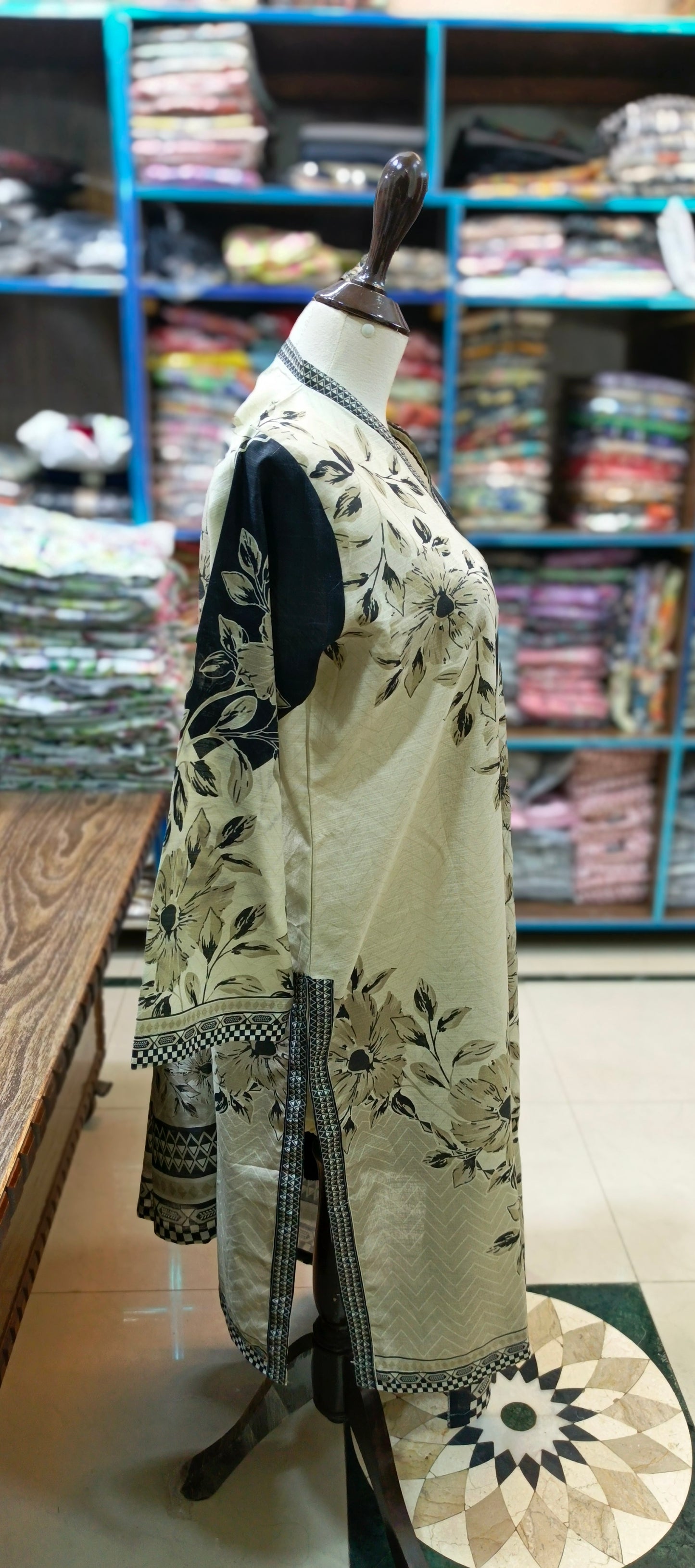 Bin saeed khaddar stiched trouser shirt 3 pc