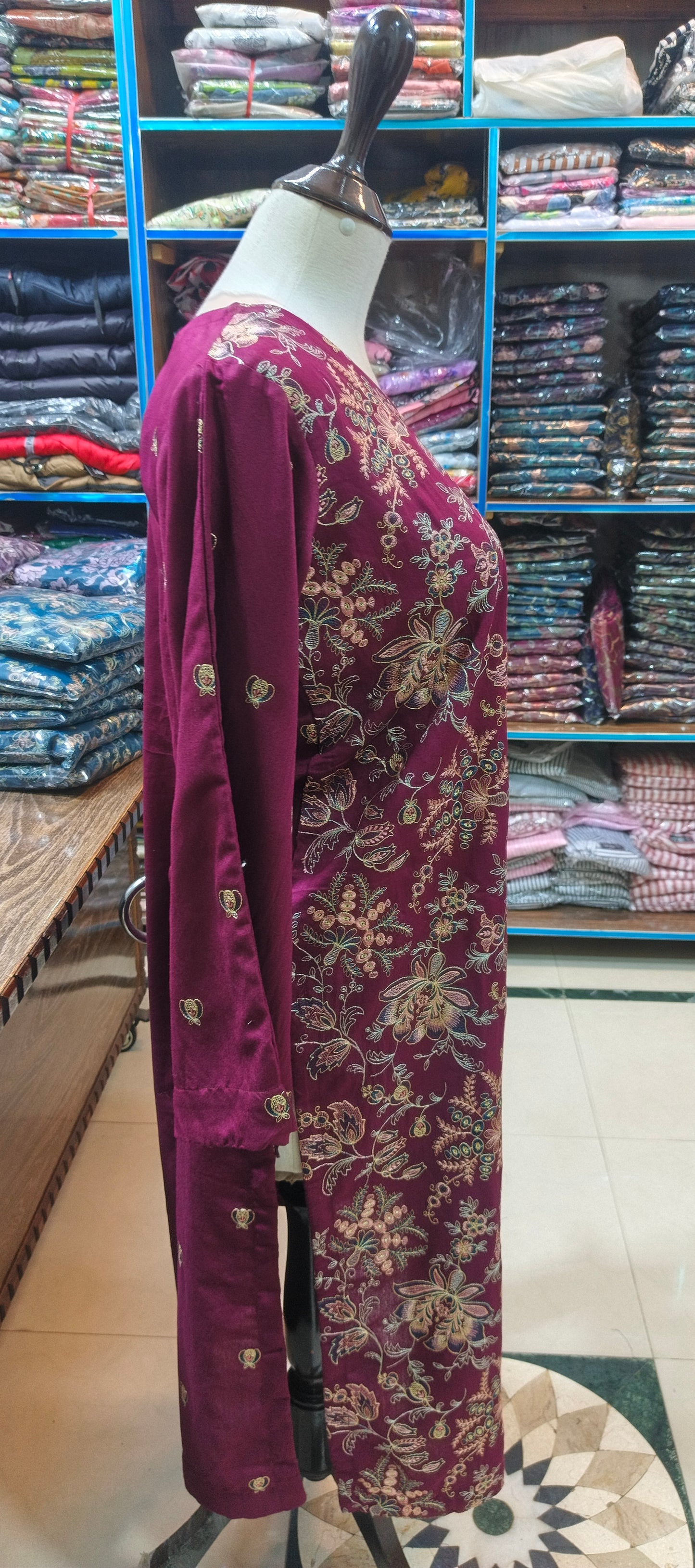 Karandi mid summer embroidered stiched 2 pc mrnjal