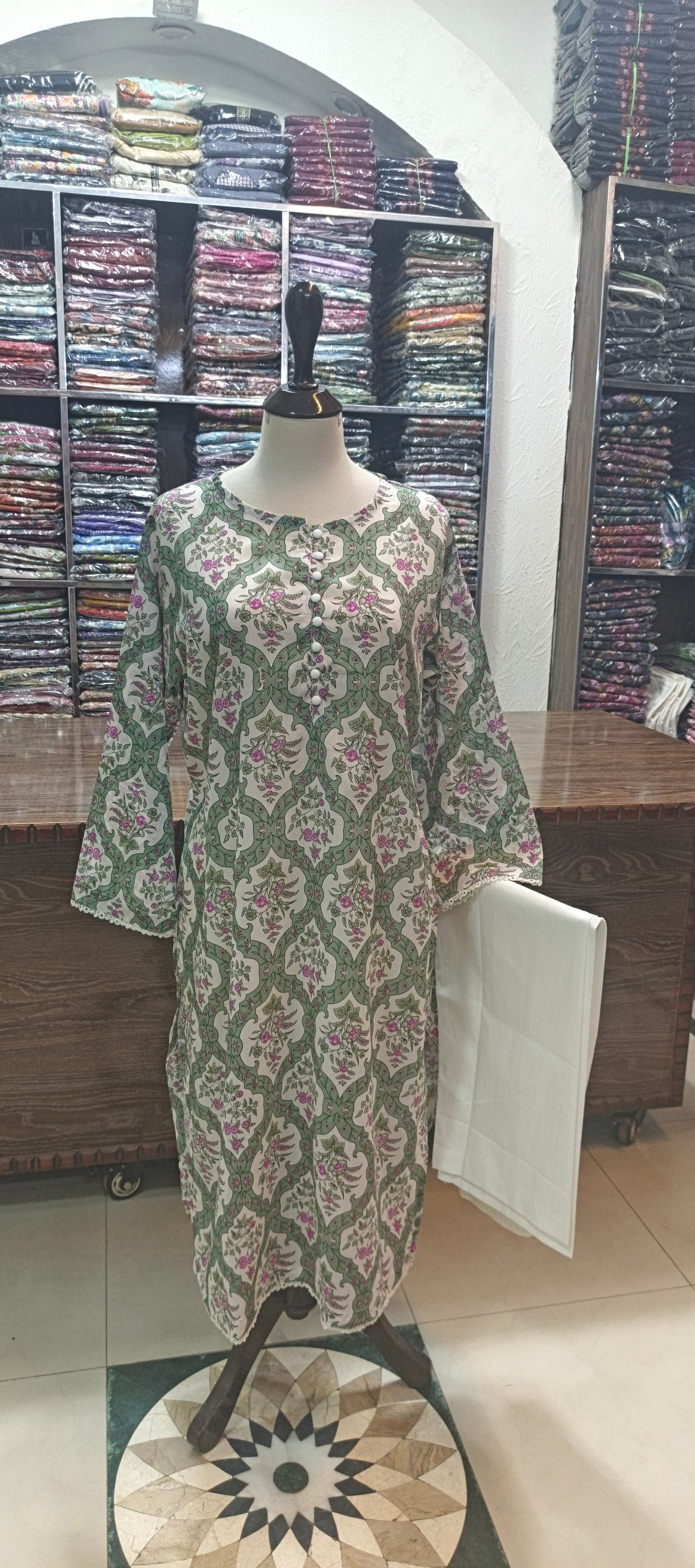 Bin saeed lawn stiched shirt trouser 2 pc mhdiwt