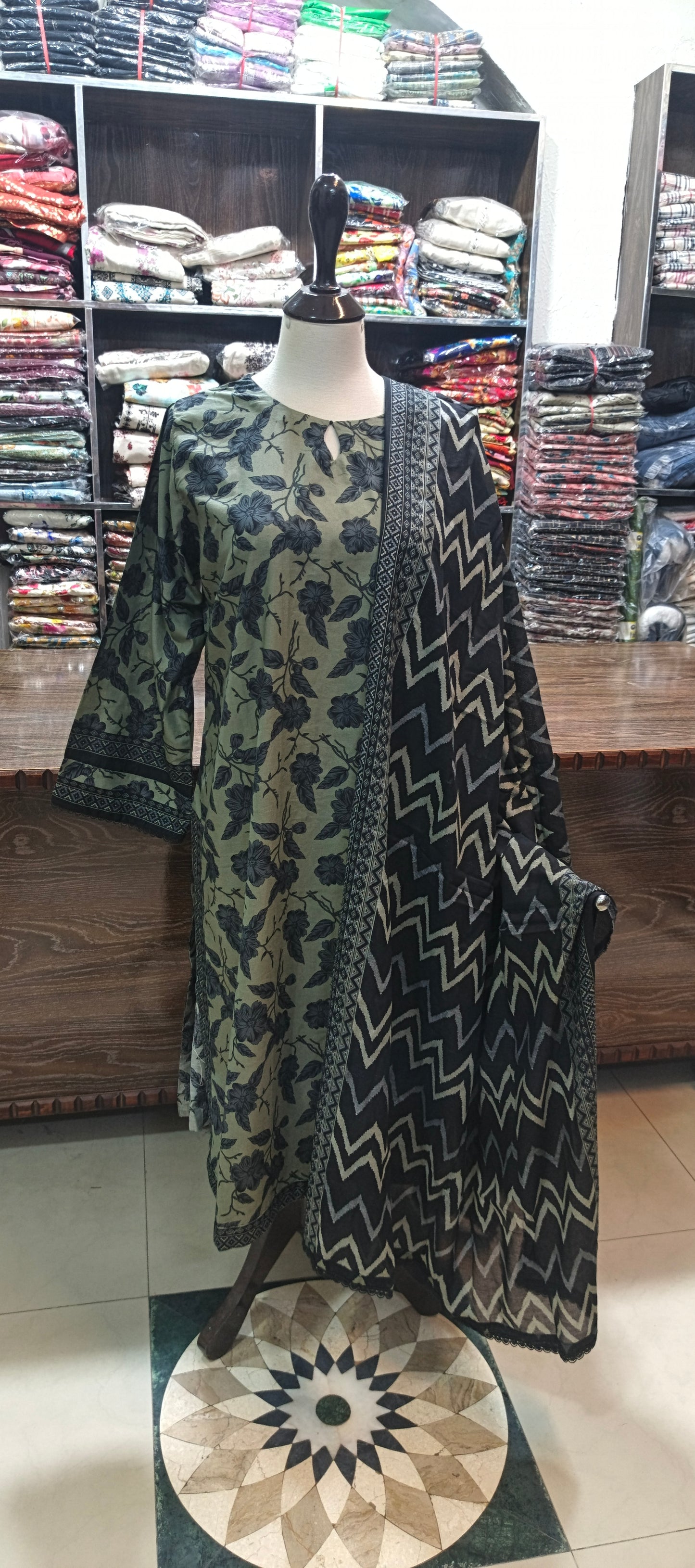 Bin saeed lawn stiched shirt trouser 3 pc