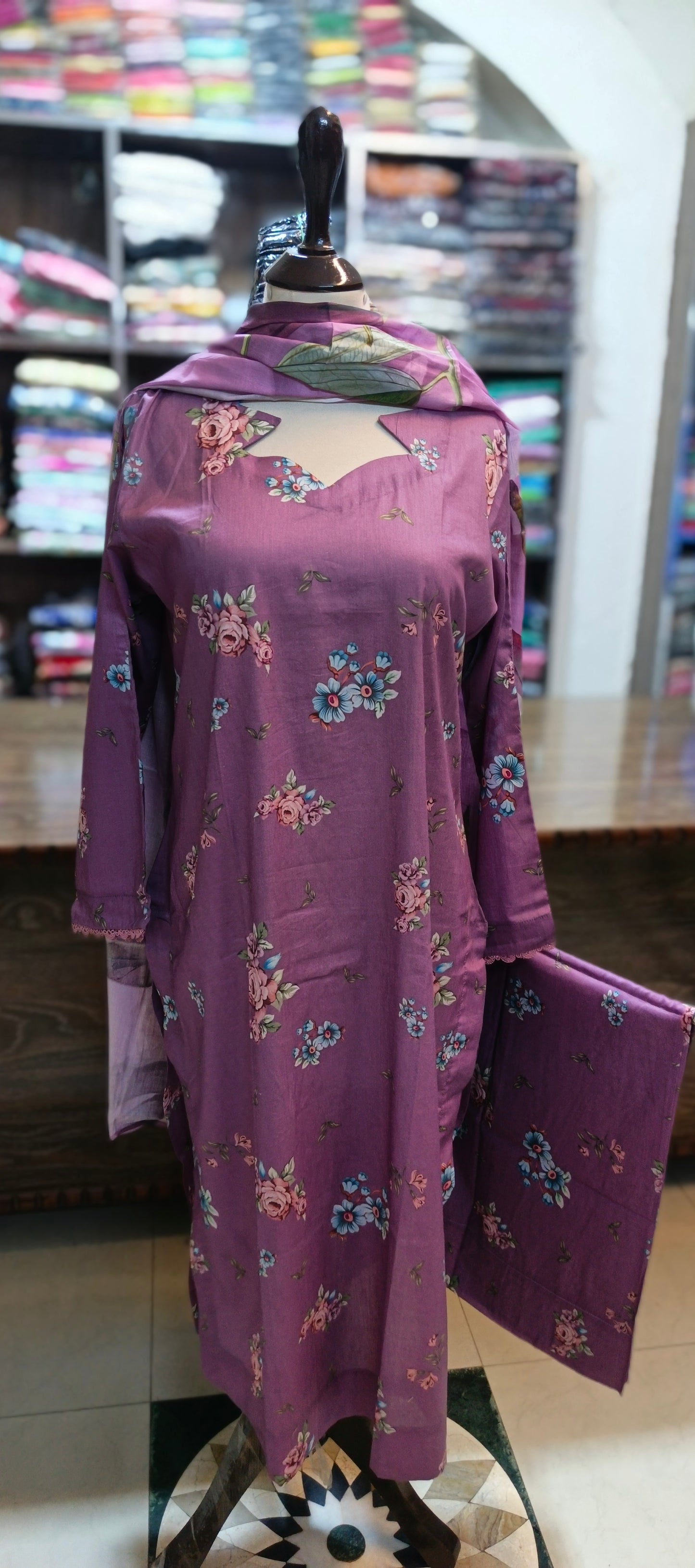 Co ord set 3 pc pure lawn