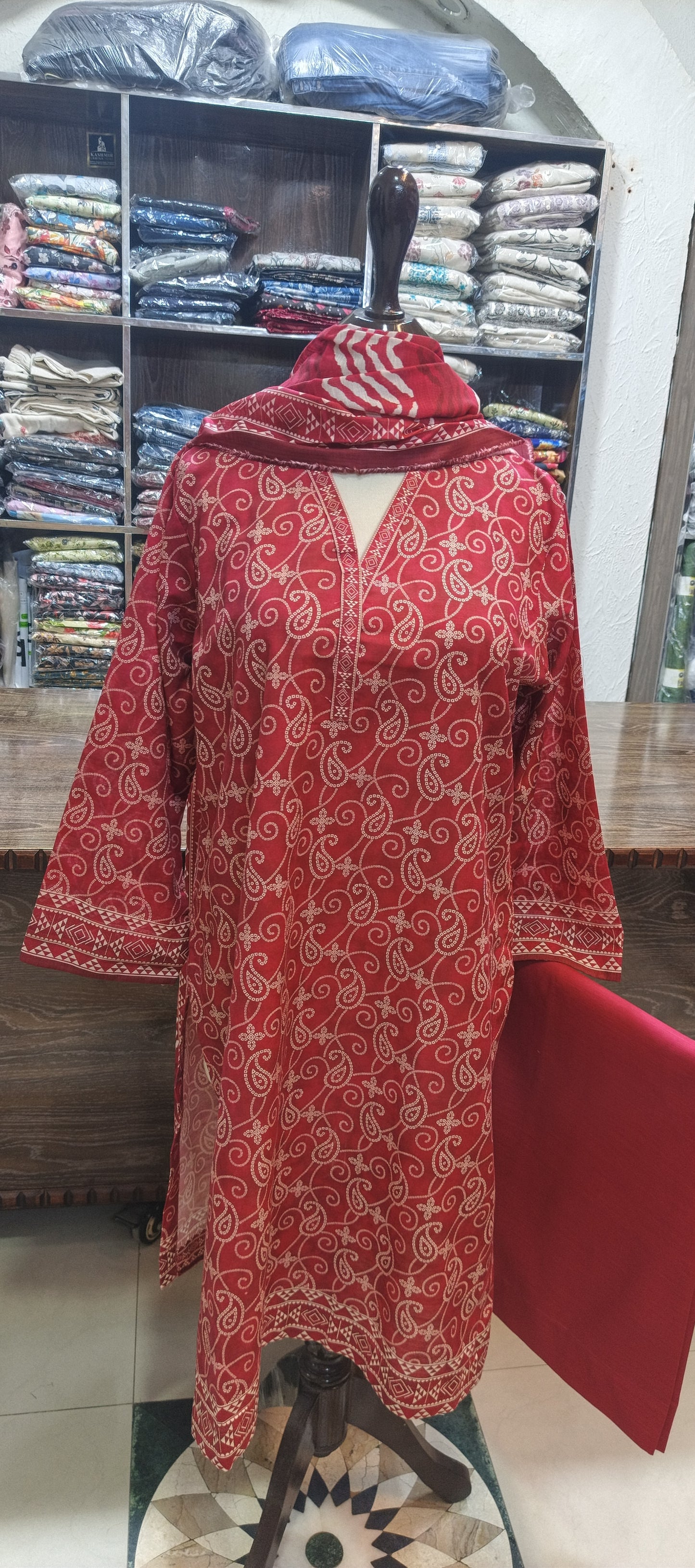 Bin saeed khaddar stiched shirt trouser 3 pc