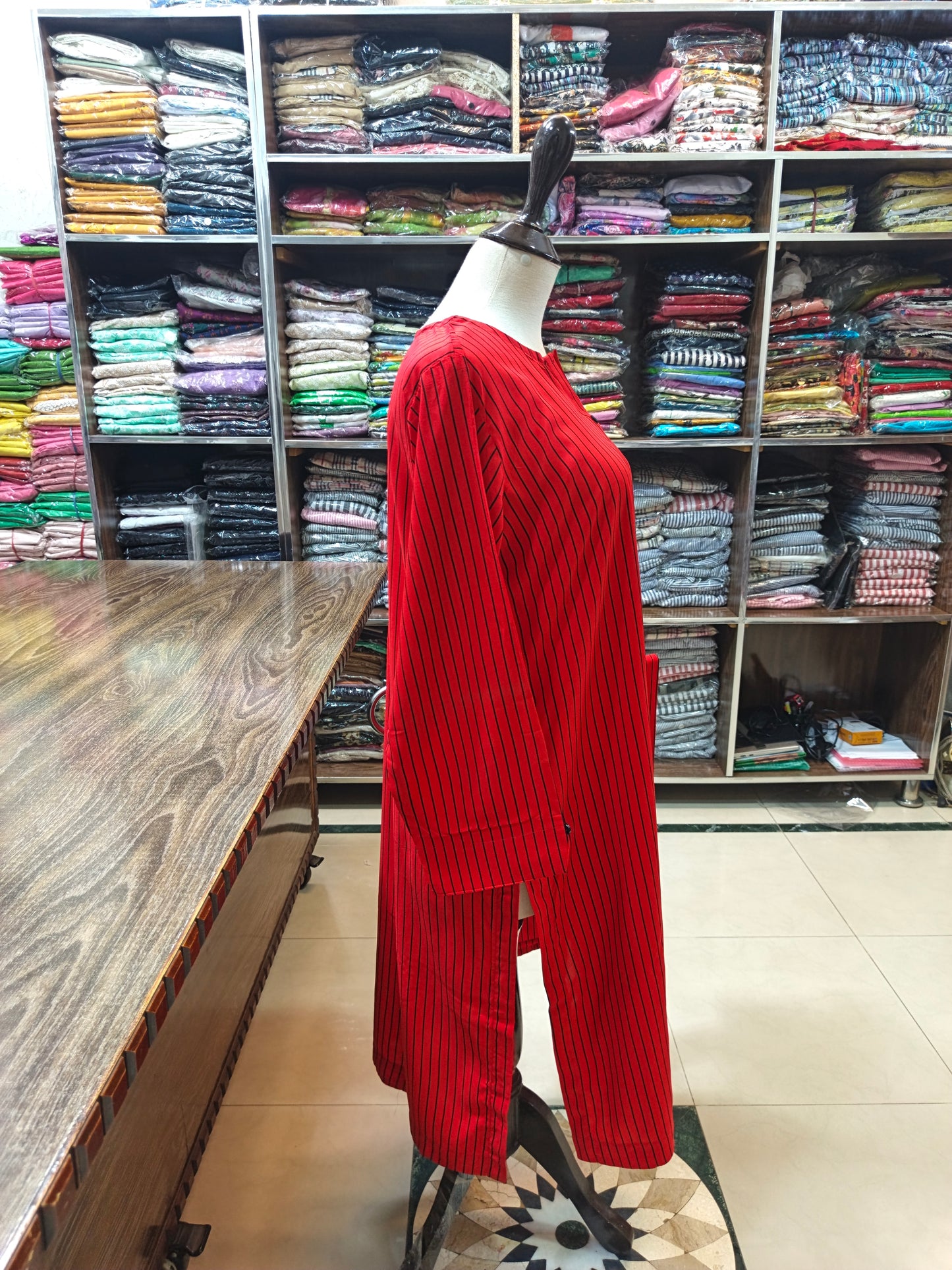 Linen stiched 2 pc suits red