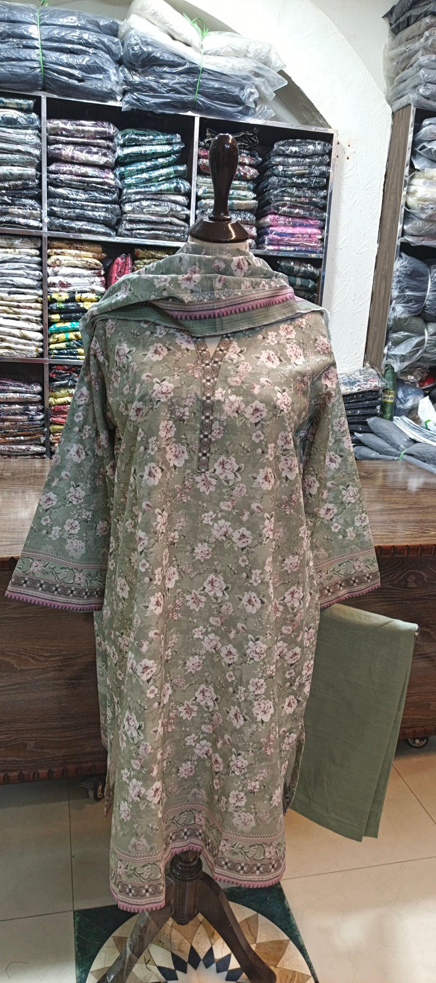 Bin saeed khaddar shalwar kameez 3 pc