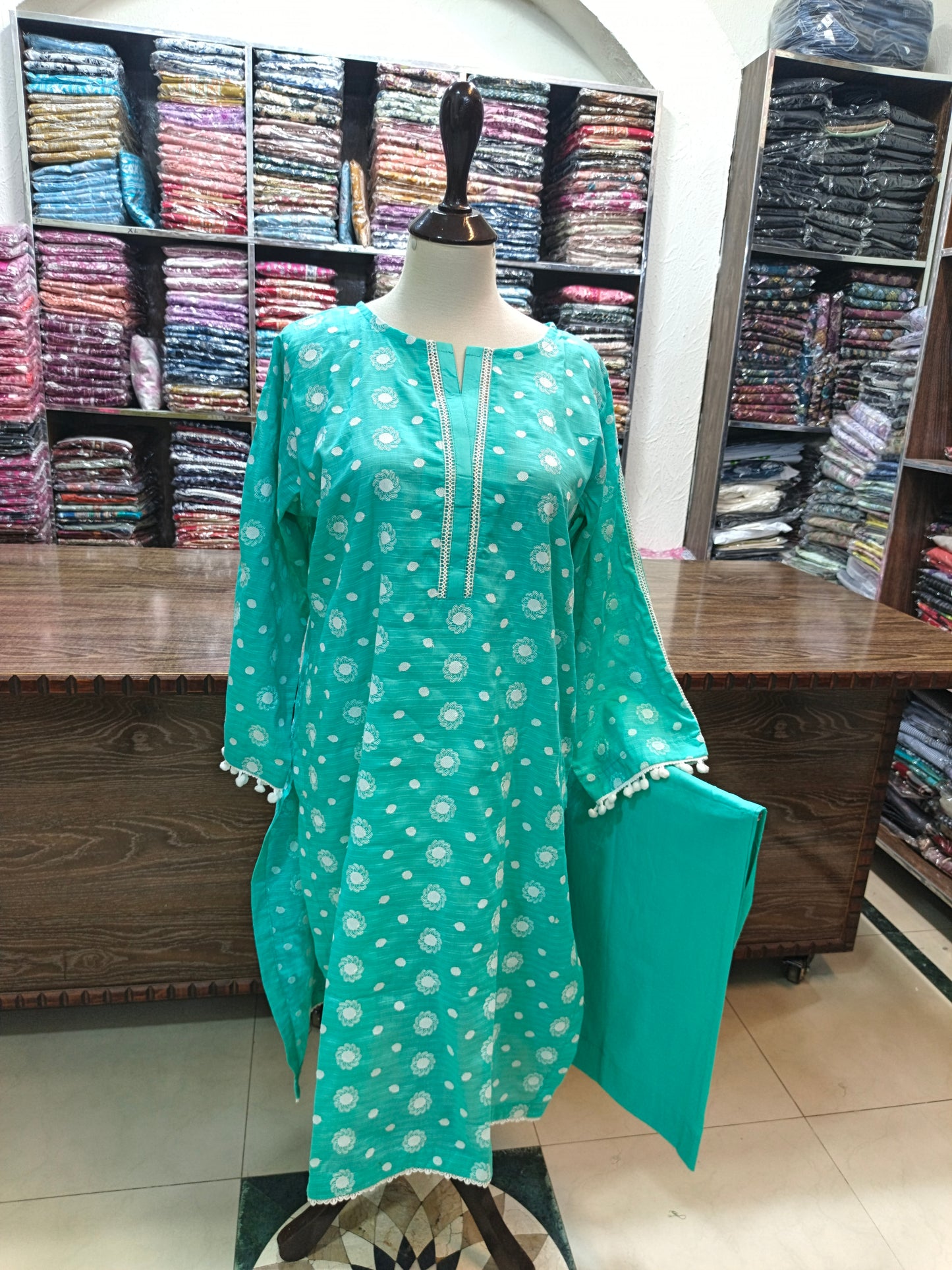 Lawn embroidered stiched shirt trouser 2pc frz