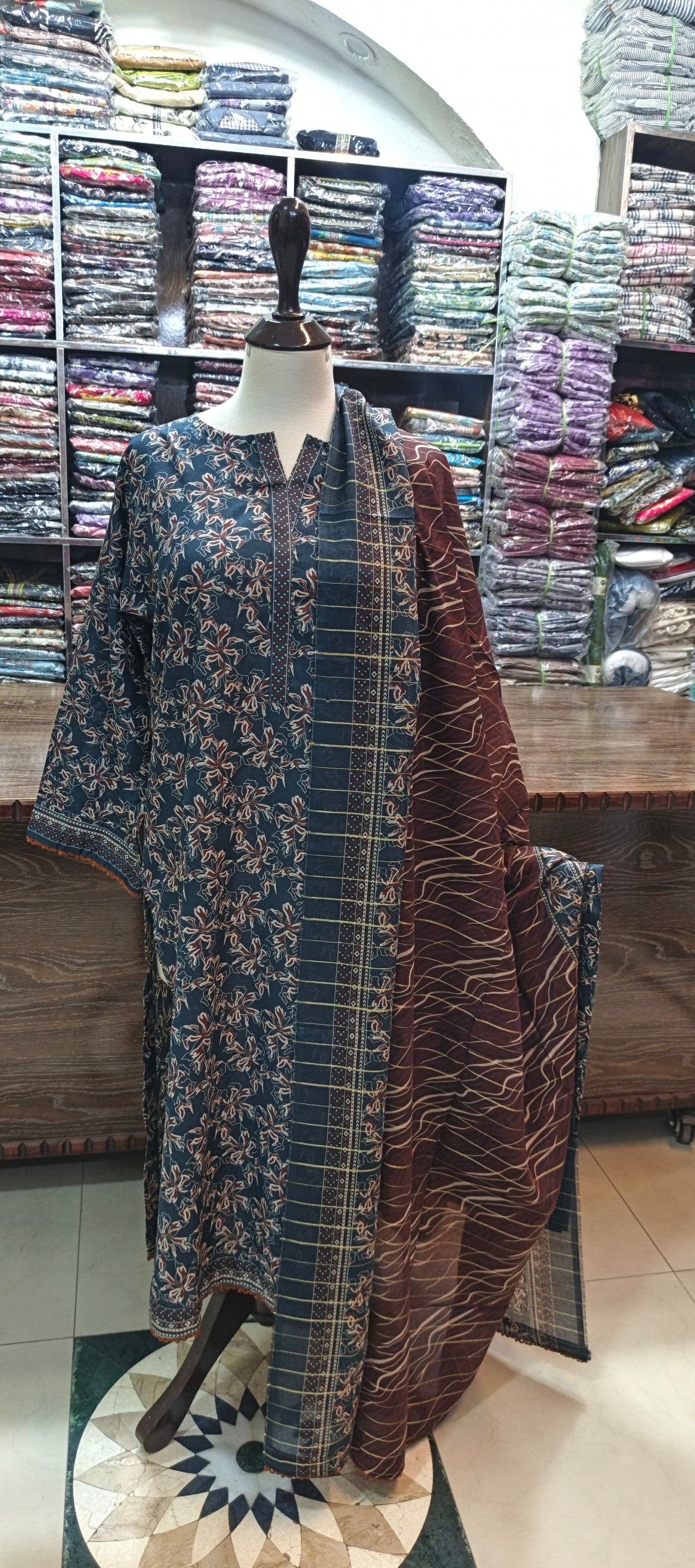 Bin saeed premium lawn stiched long shirt trouser 3 pc NZ2