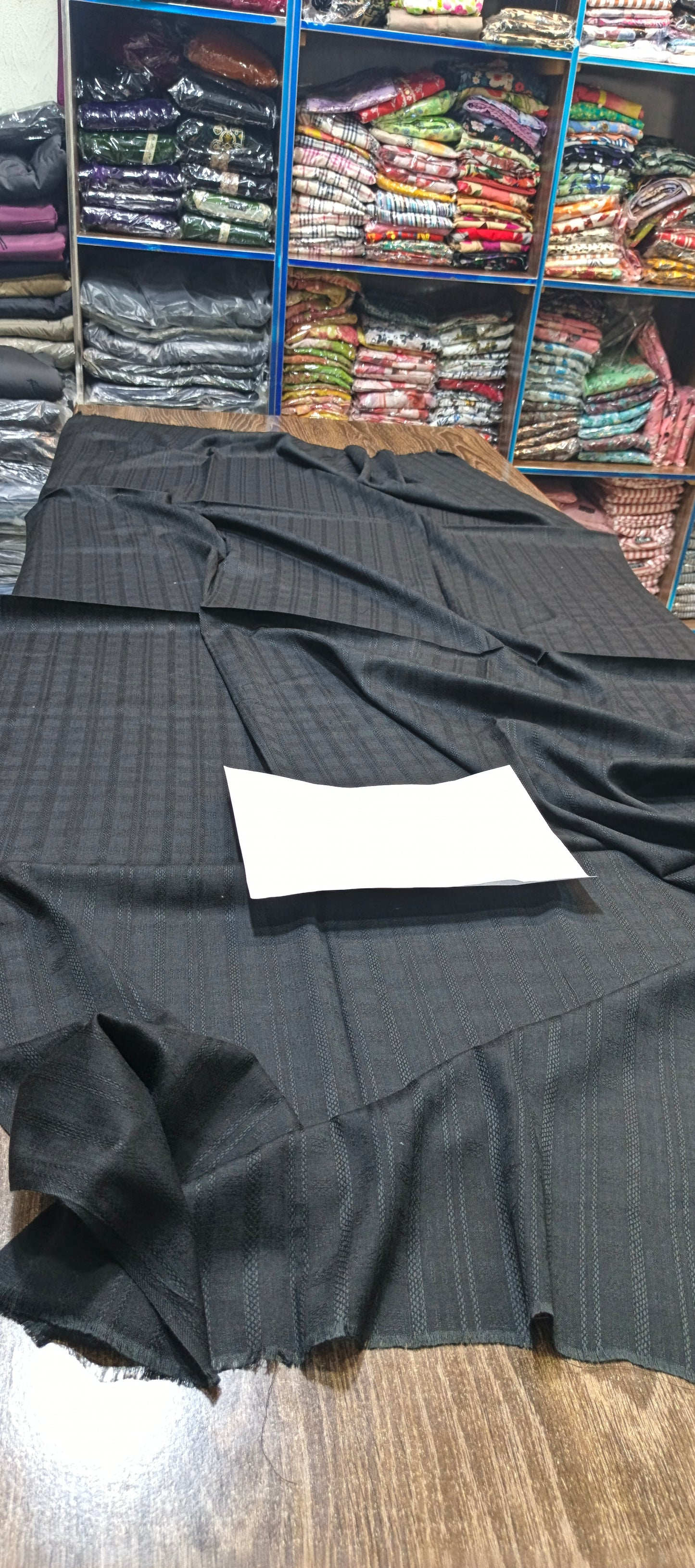 Tarkashi pashmina woollen shawls