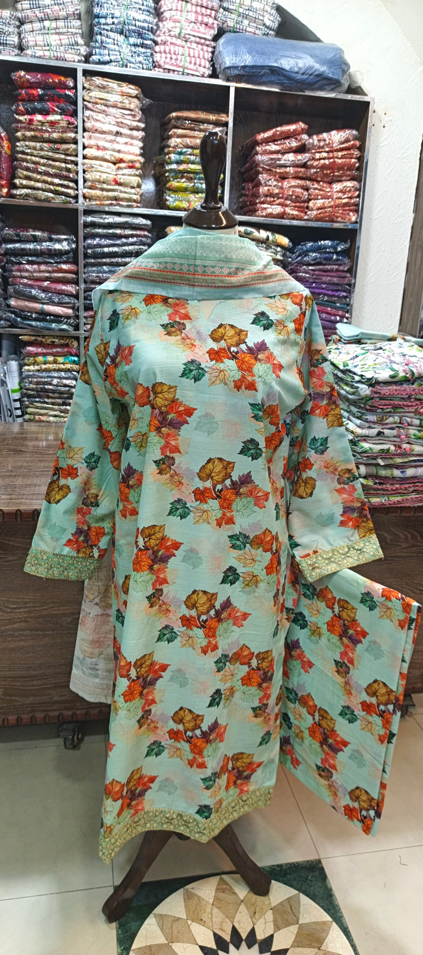 Bin saeed khaddar shirt trouser 3 pc