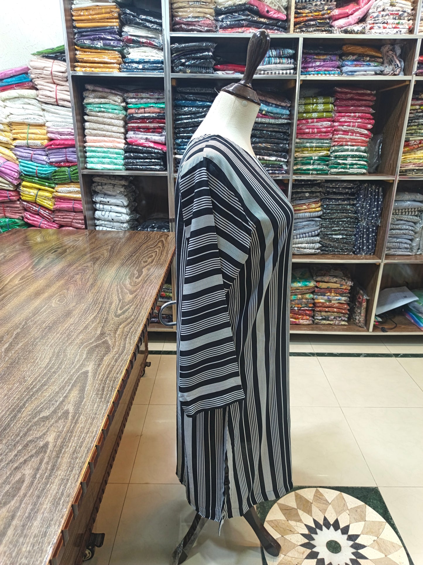 Linen stiched shirt trouser stiched 2 pc blk strip