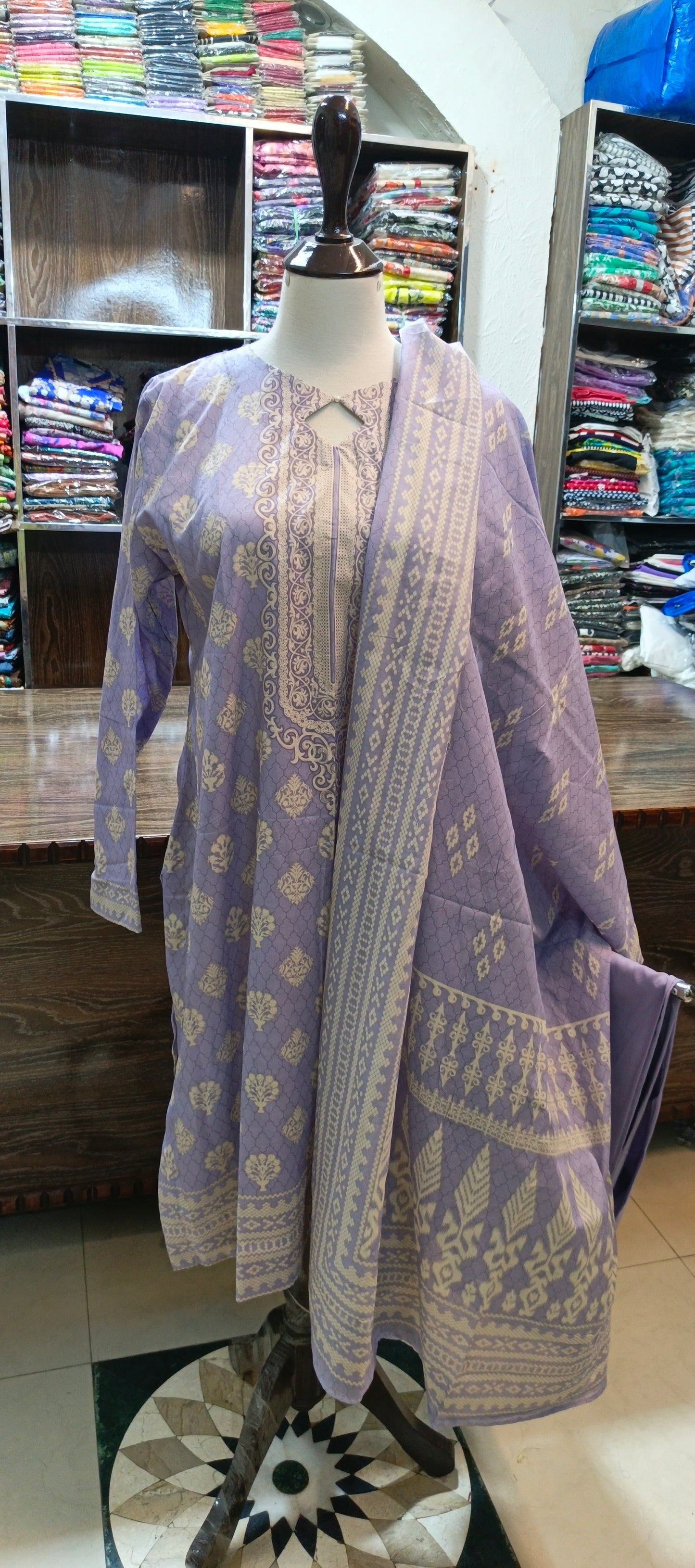Safina premium lawn farshi shalwar 3 pc